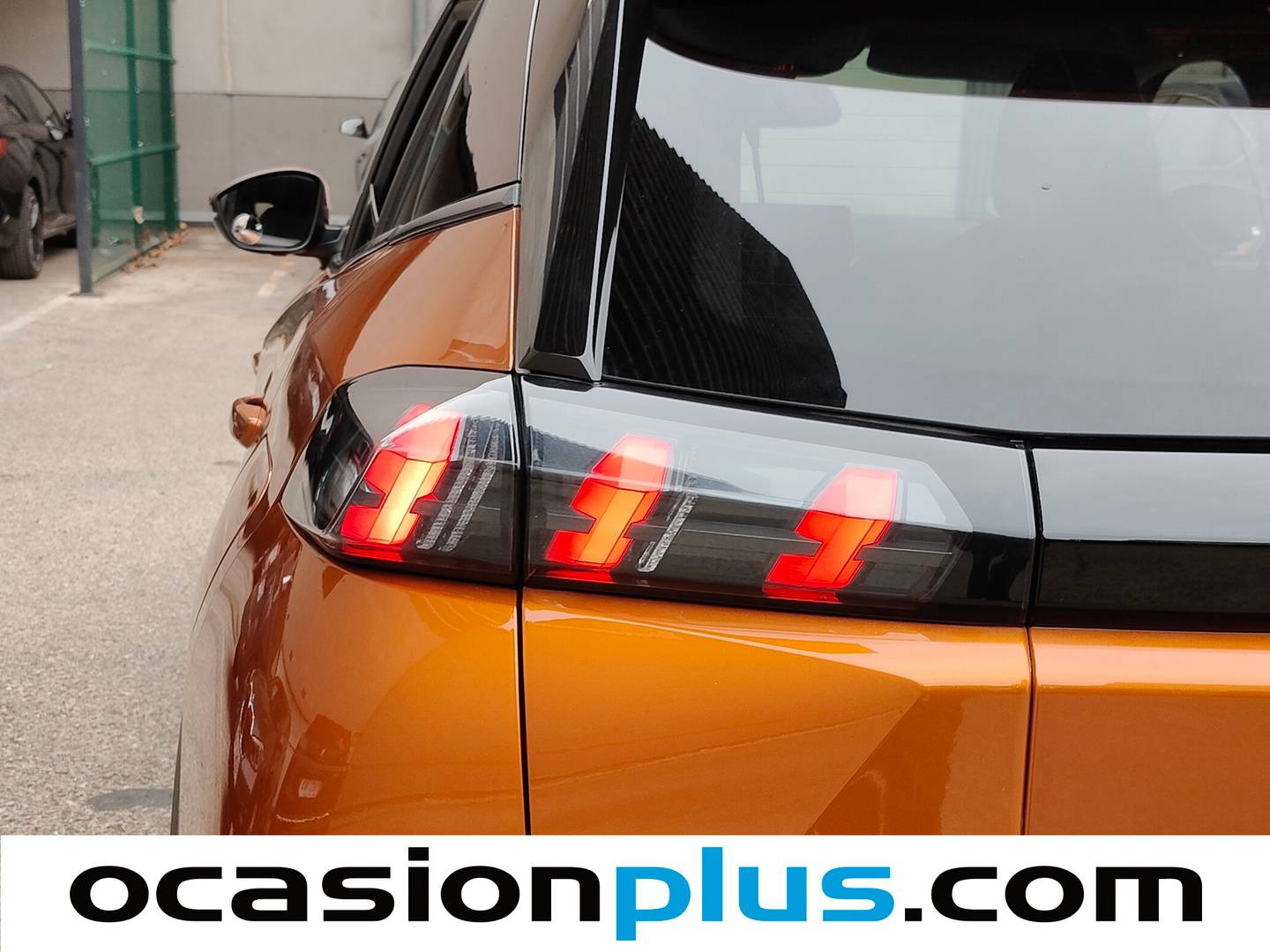 Acabados Peugeot 2008 Peugeot 2008 BlueHDi 110 Allure Pack (110 CV)