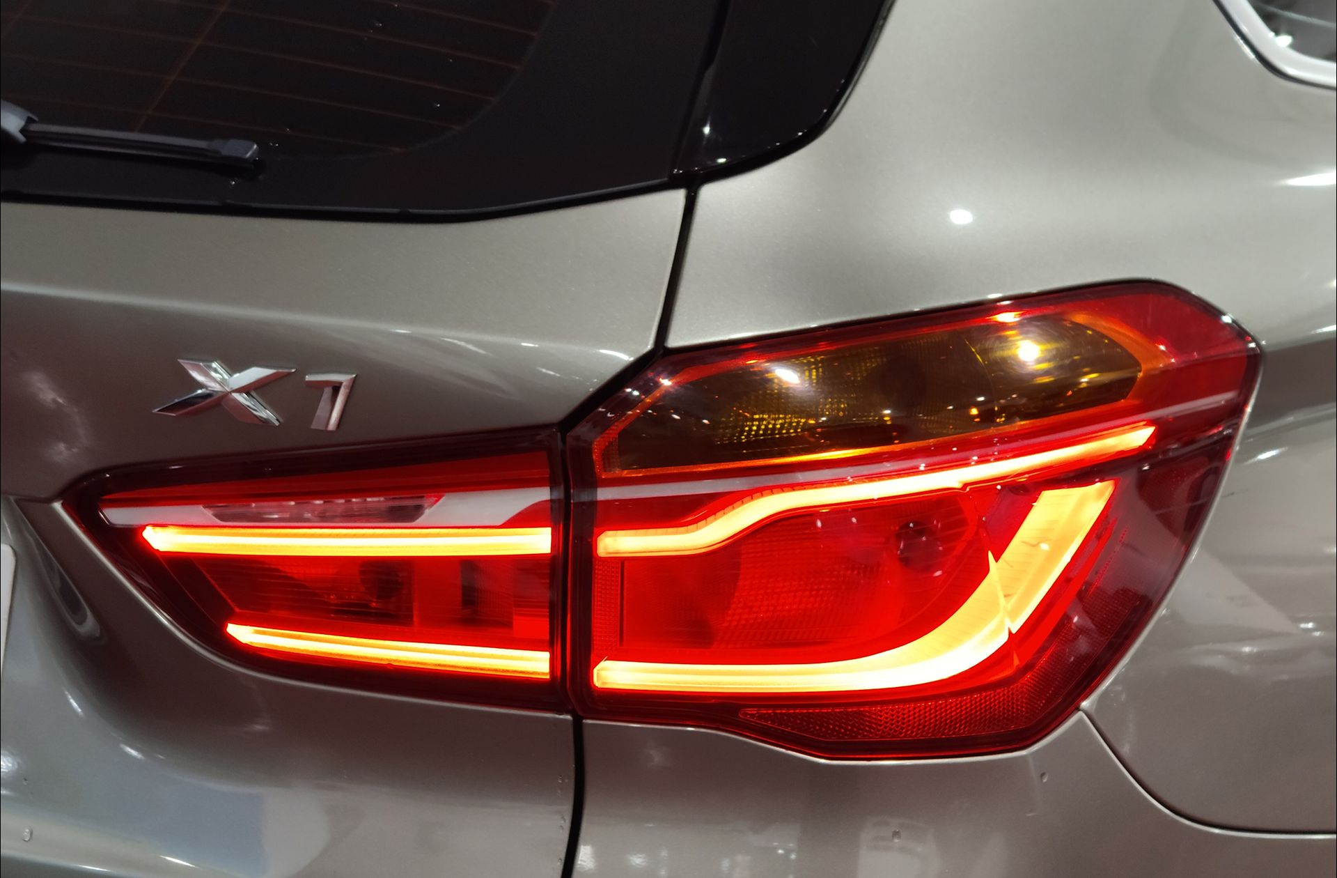 BMW X1 sDrive18d - foto 17