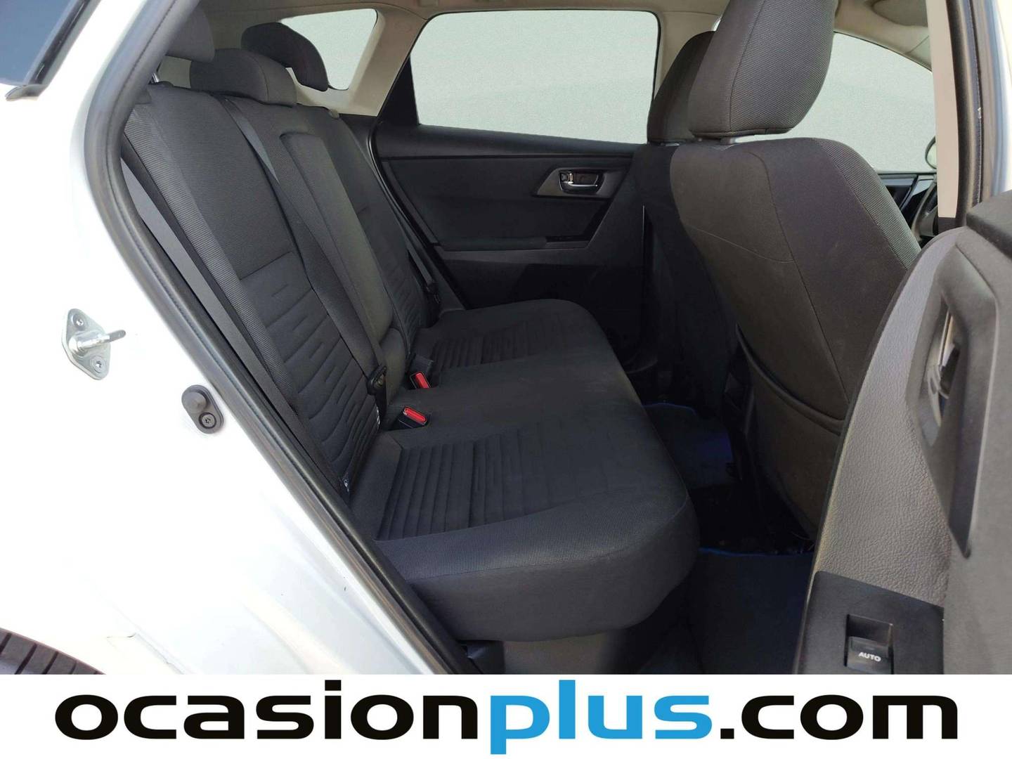 Toyota Auris Toyota Auris 1.8 140H Hybrid Feel! (136 CV) km 0