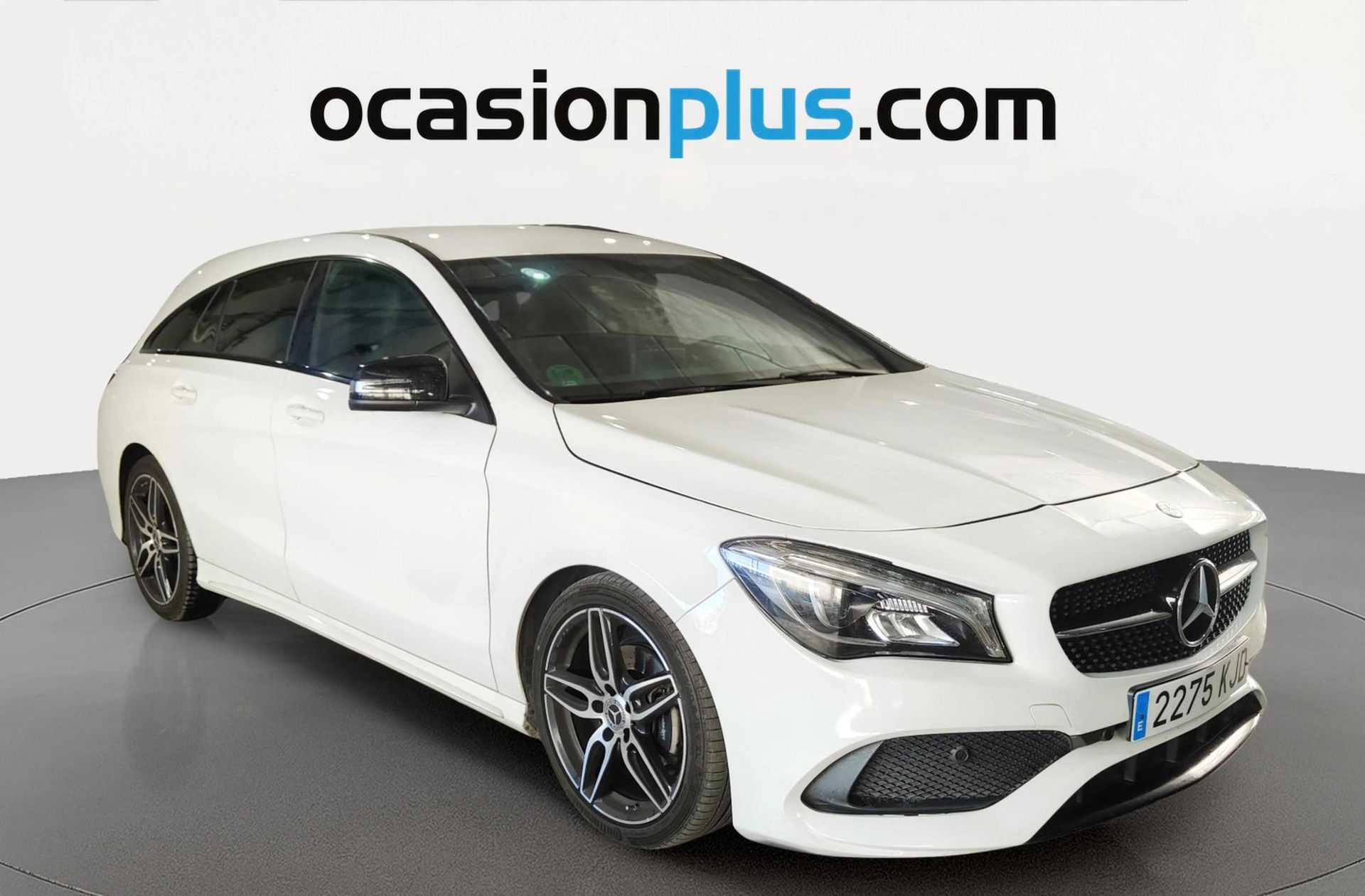 Mercedes-Benz CLA Shooting Brake 200 Pack AMG - foto 2