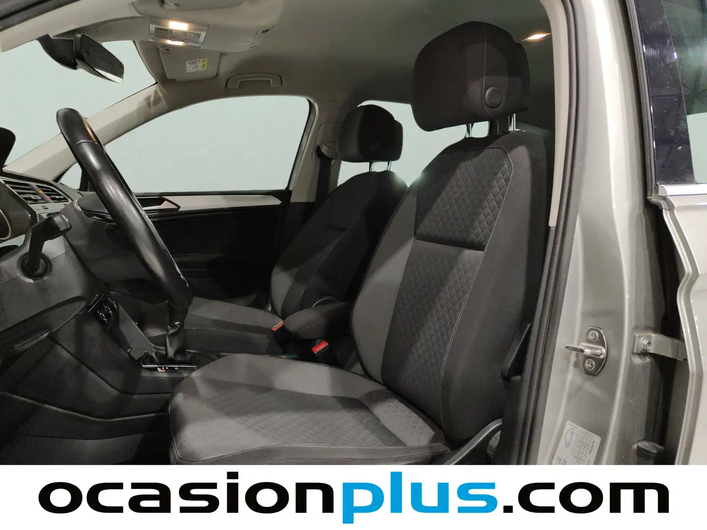 Foto Volkswagen Tiguan Volkswagen Tiguan Advance 2.0 TDI (150 CV) Pack R-Line