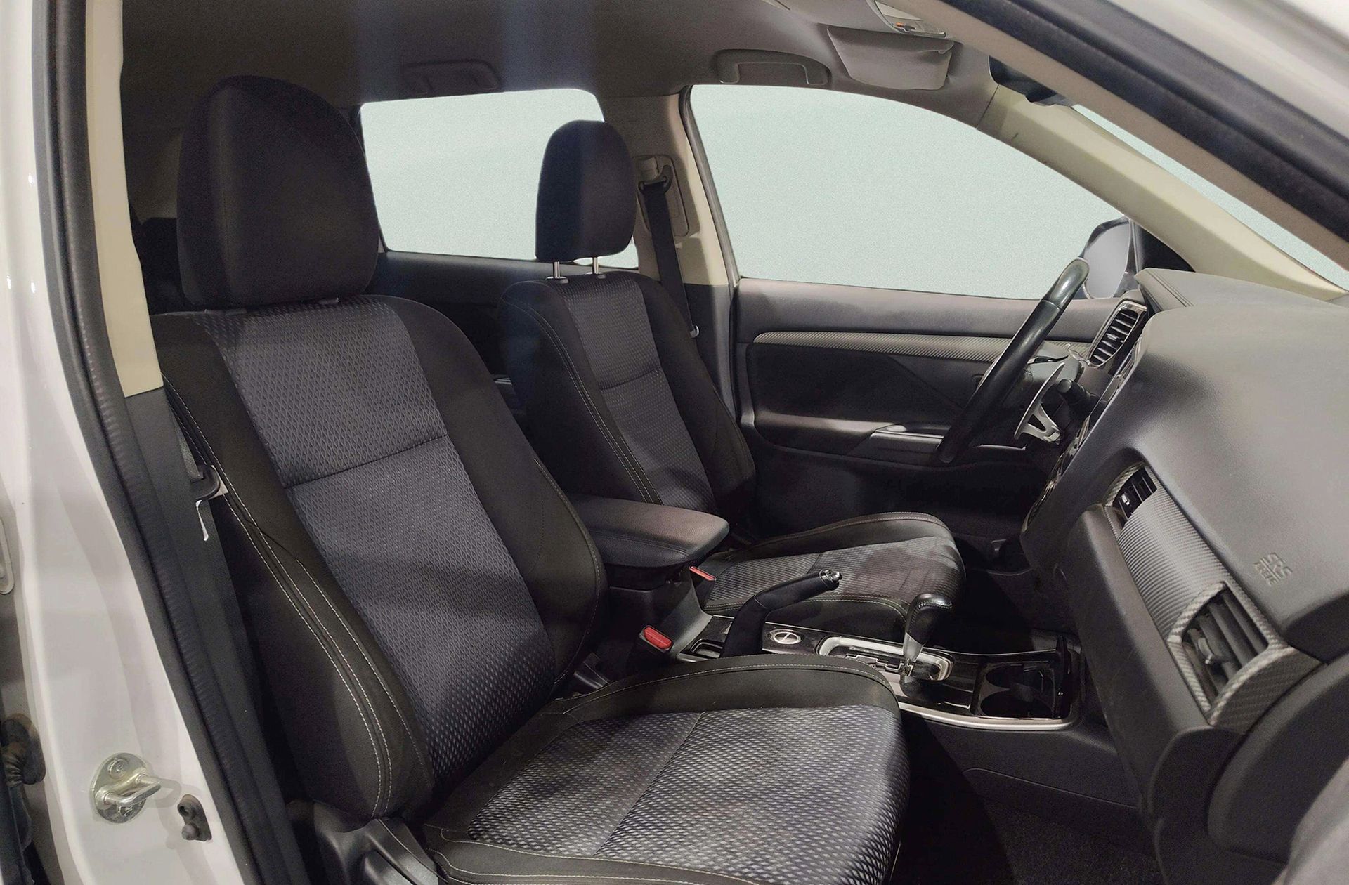 Mitsubishi Outlander 200 MPI Motion 2WD CVT - foto 15