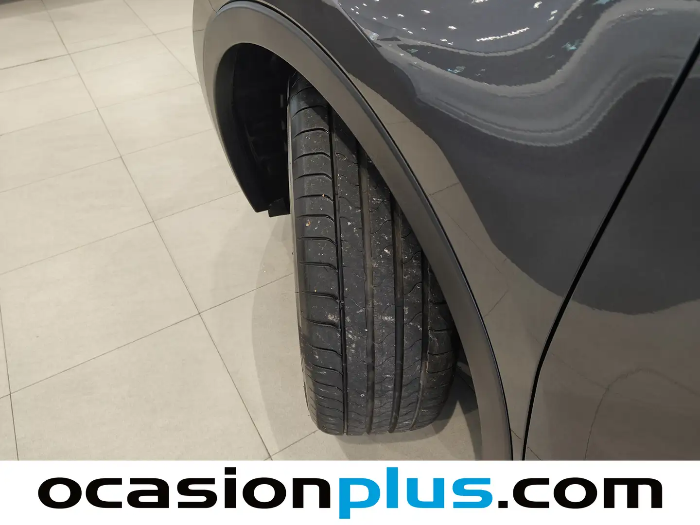 Foto Toyota C-HR Toyota C-HR 140H Advance (140 CV)