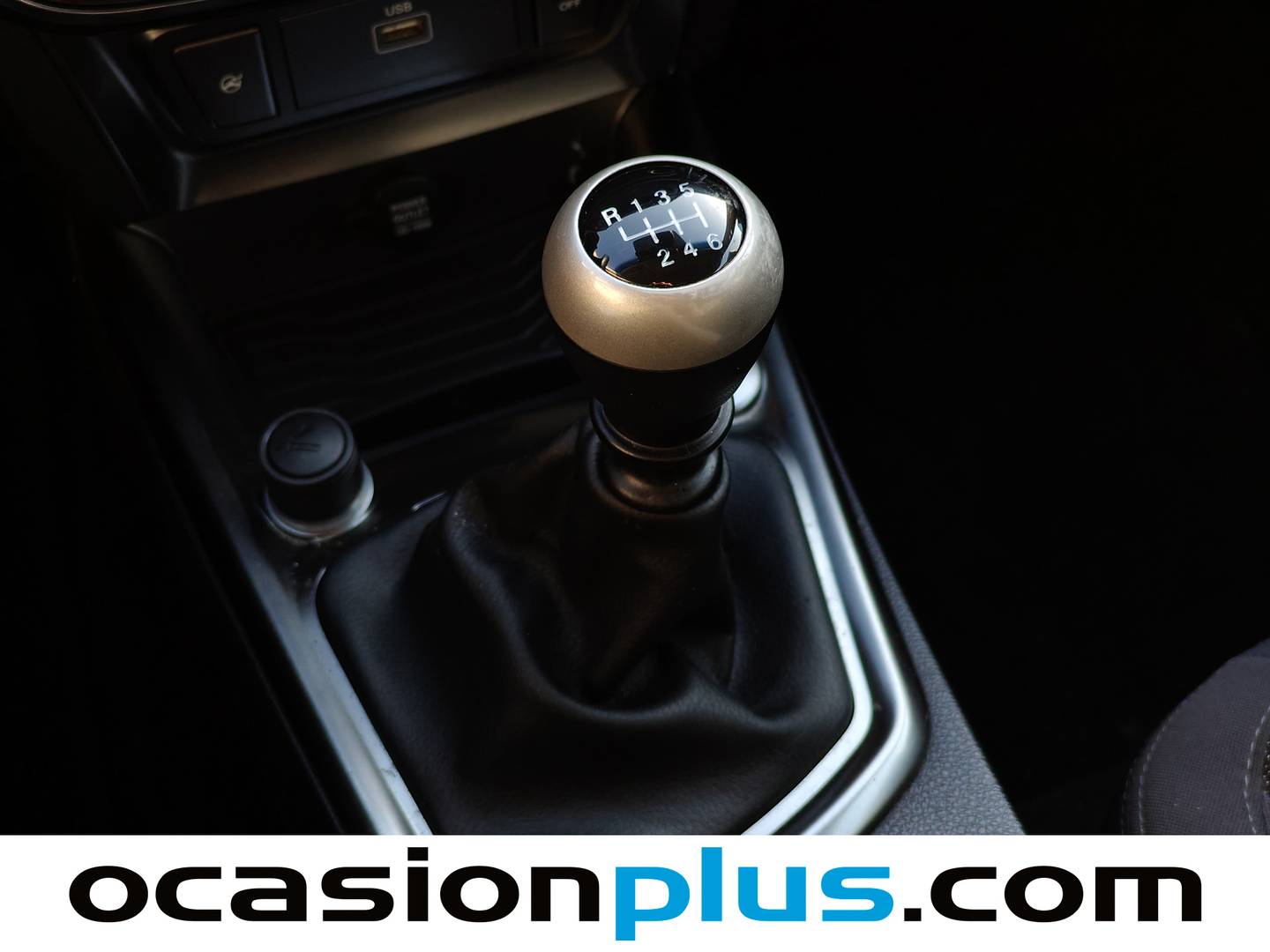 Foto SsangYong Tivoli Ssangyong Tivoli G12T Urban Plus (128 CV)