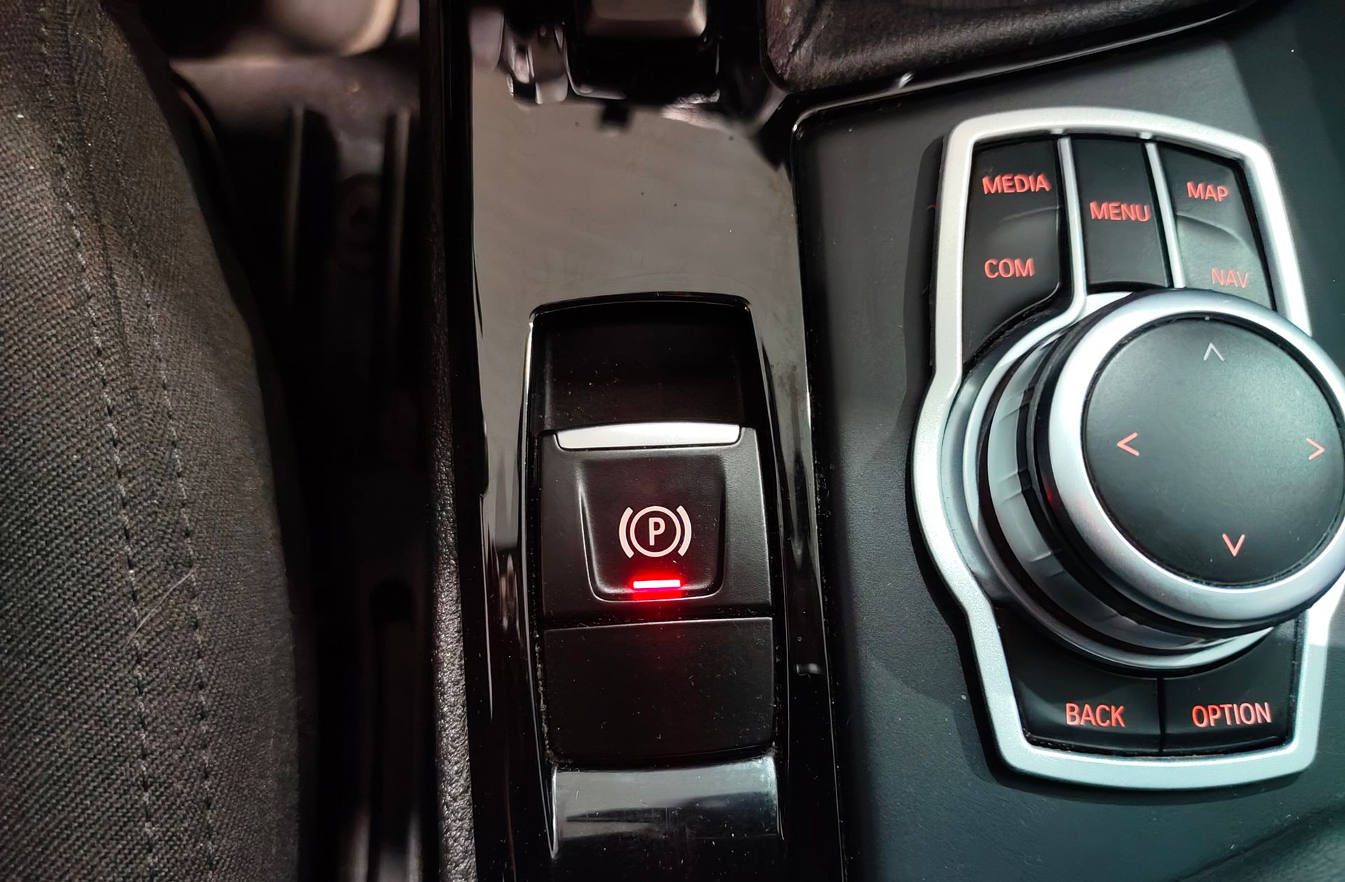 BMW X2 sDrive18i - foto 32