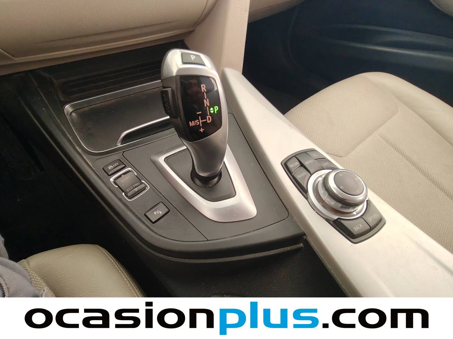 Foto BMW Serie 3 BMW Serie 3 318d Touring  (150 CV)