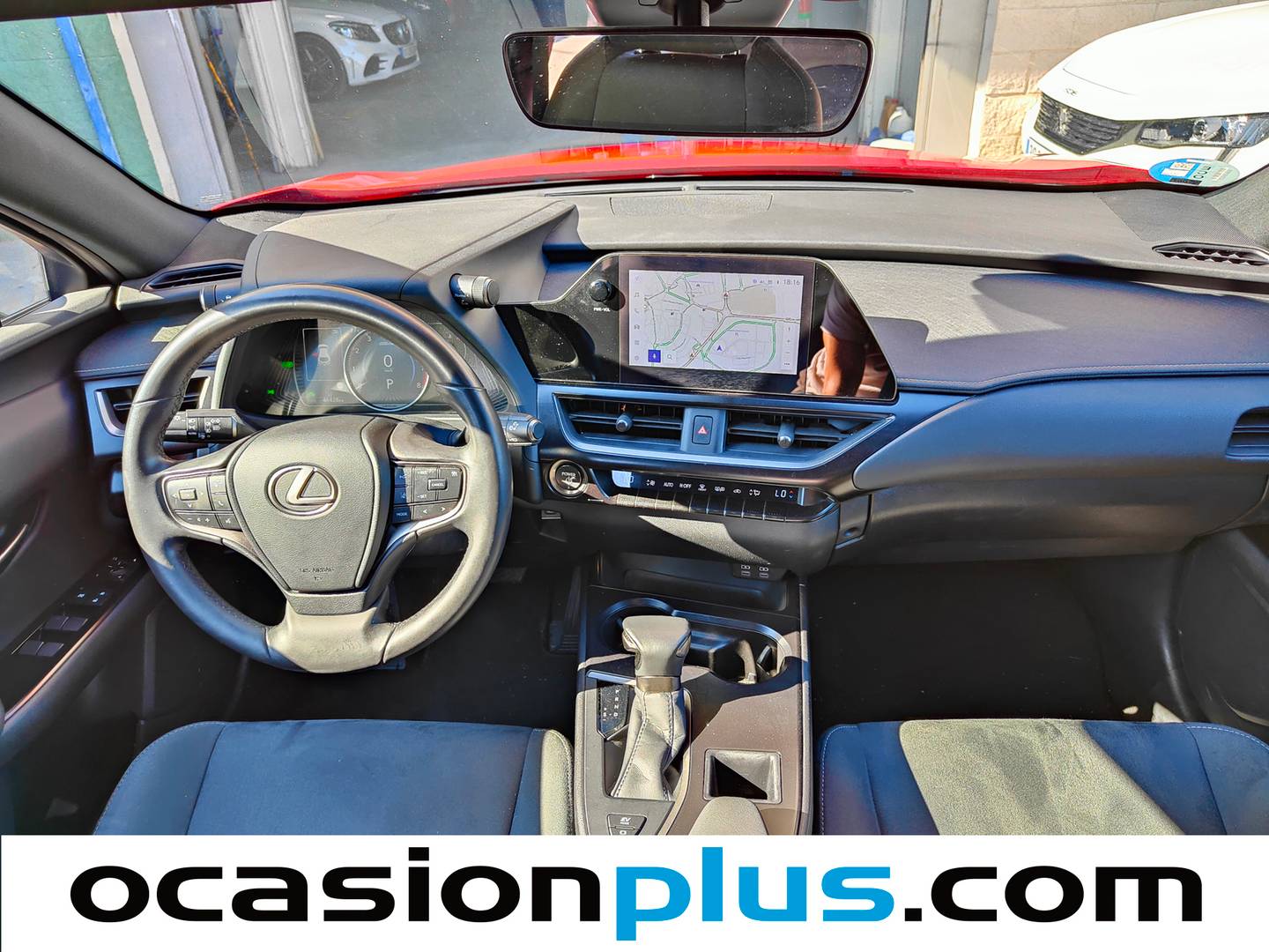 Lexus UX Lexus UX 250h Premium (184 CV) de ocasión