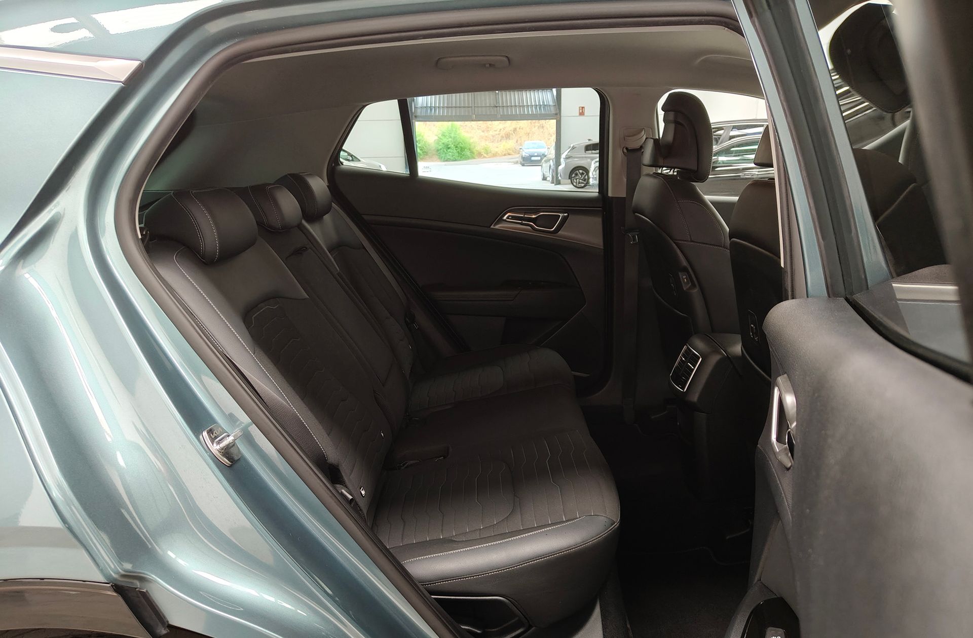 Kia Sportage 1.6 T-GDi MHEV Tech 4x2 - foto 19