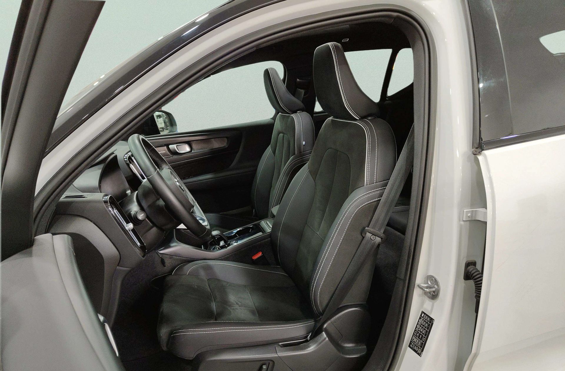 Volvo XC40 P8 Recharge Ultimate - foto 13