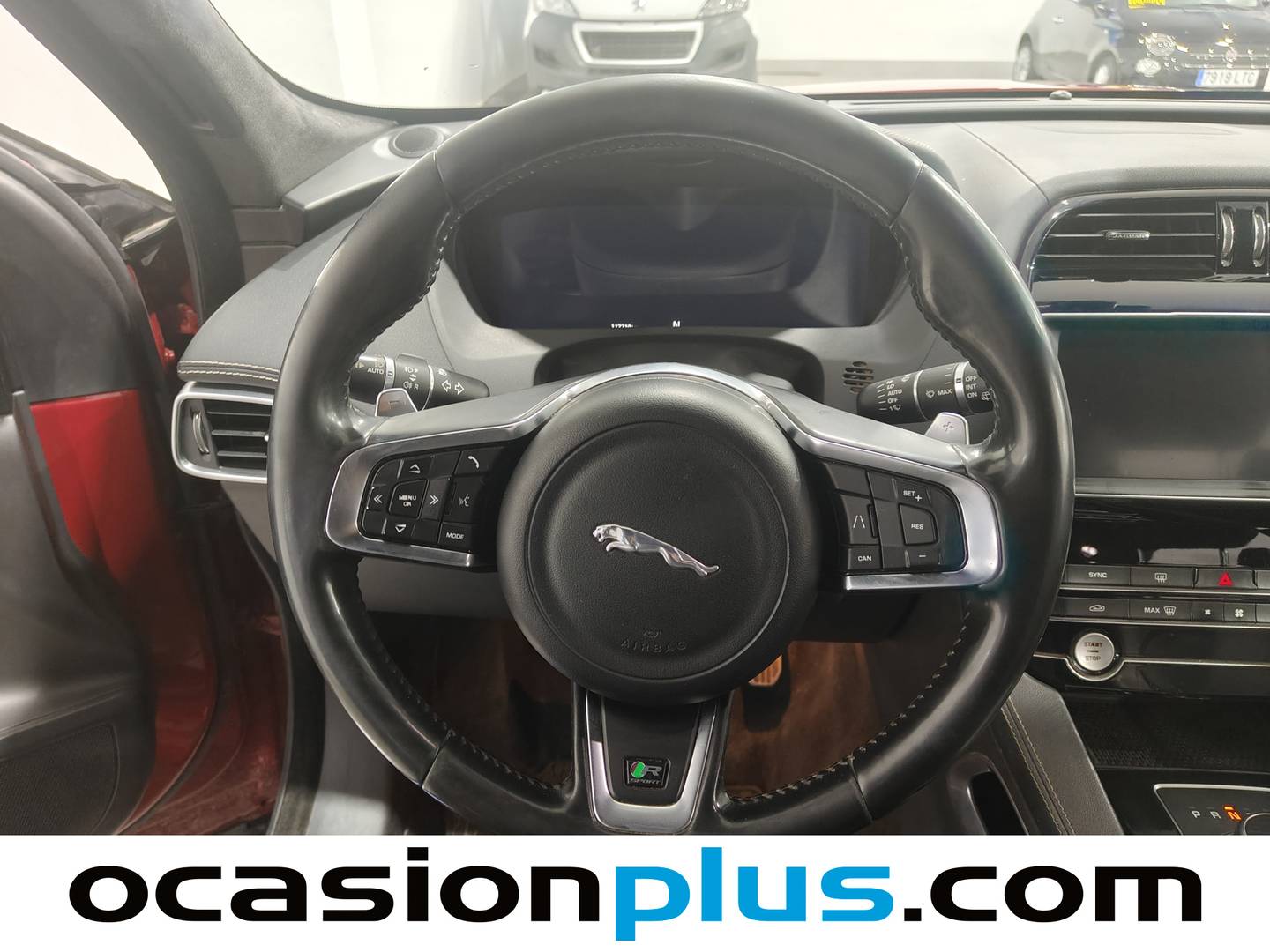 Foto Jaguar F-Pace Jaguar F-PACE 2.0T i4 R-Sport AWD Auto (250 CV)