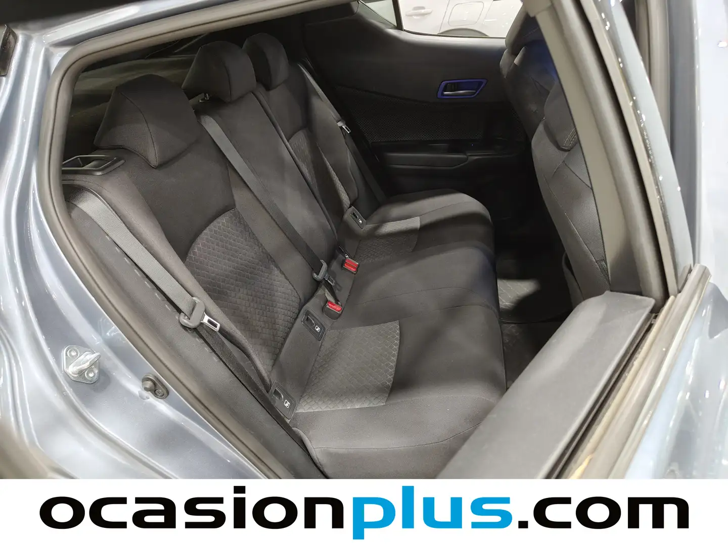 Foto Toyota C-HR Toyota C-HR 180H Advance (184 CV)