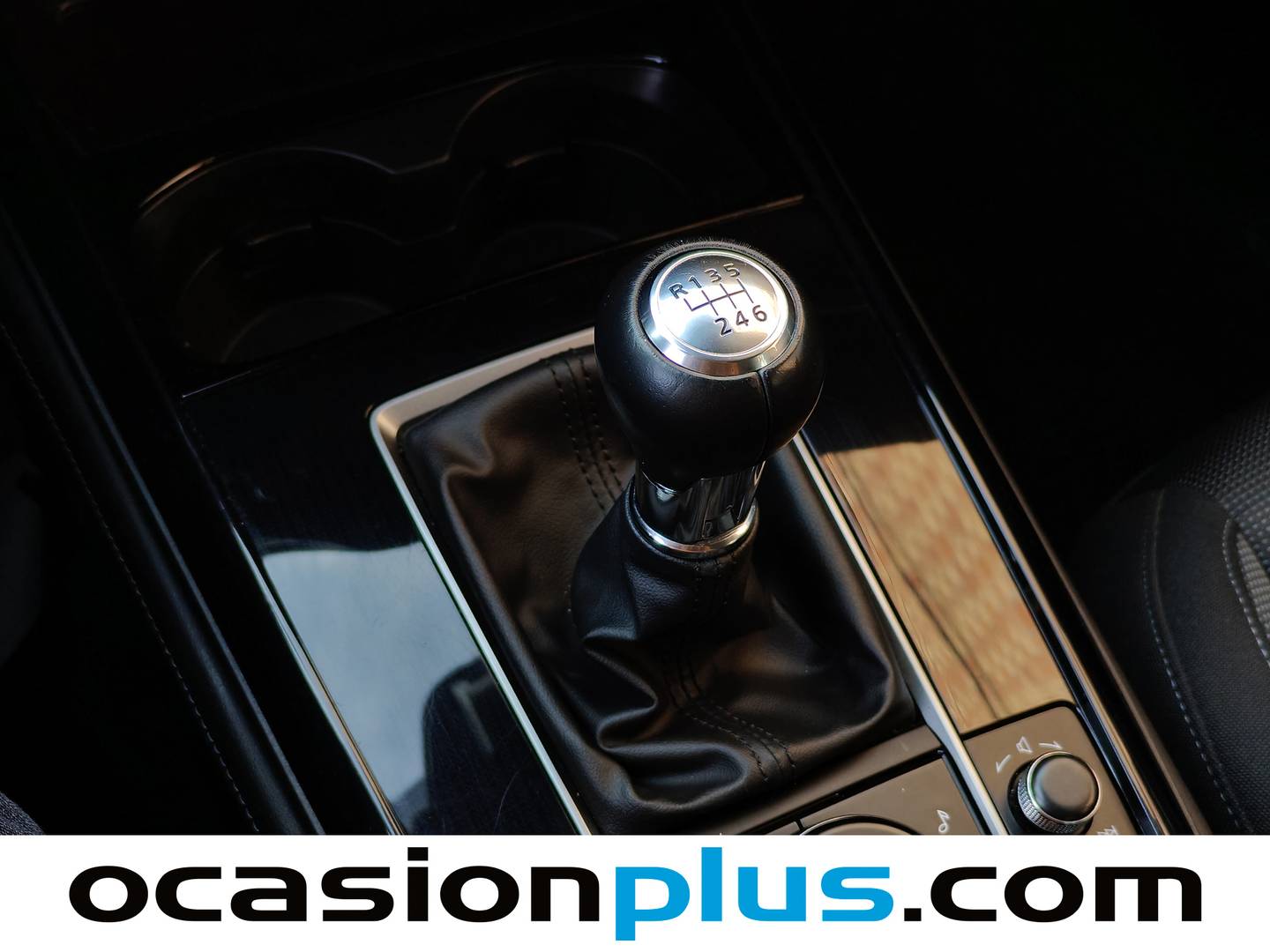 Foto Mazda CX-30 Mazda CX-30 e-SKY G MHEV Prime-line (140 CV)