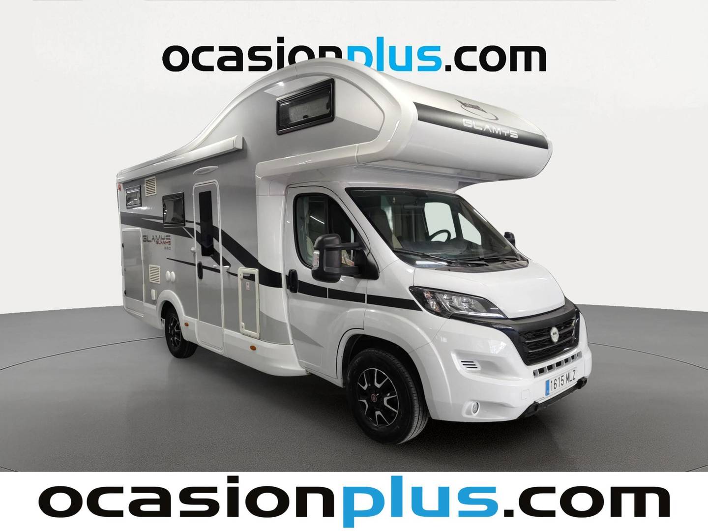 Foto delantera McLouis Glamys 320 McLouis Glamys 320 320 2.2D (140 CV) derecha