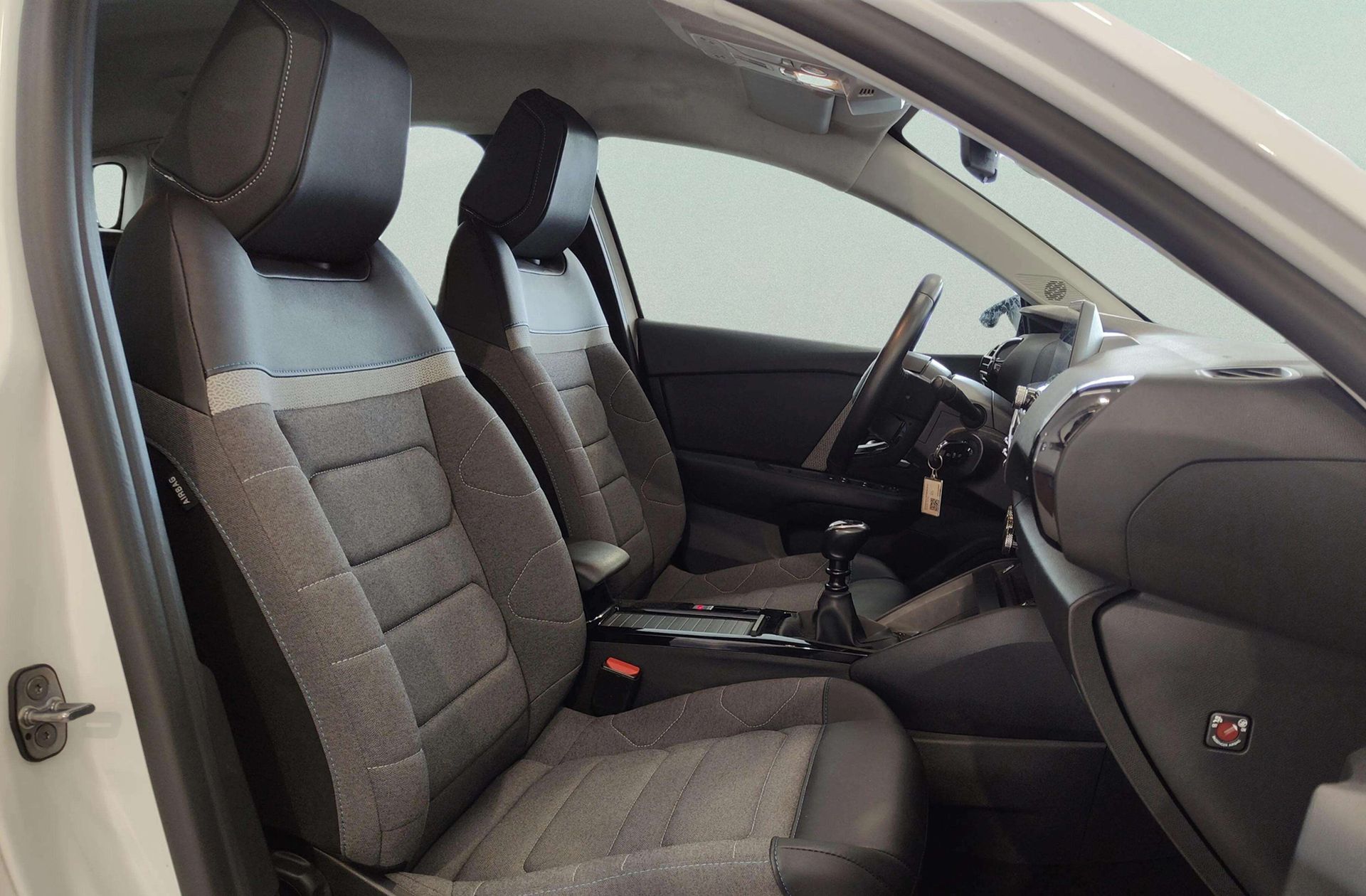 Citroën C4 PureTech 130 Plus - foto 16