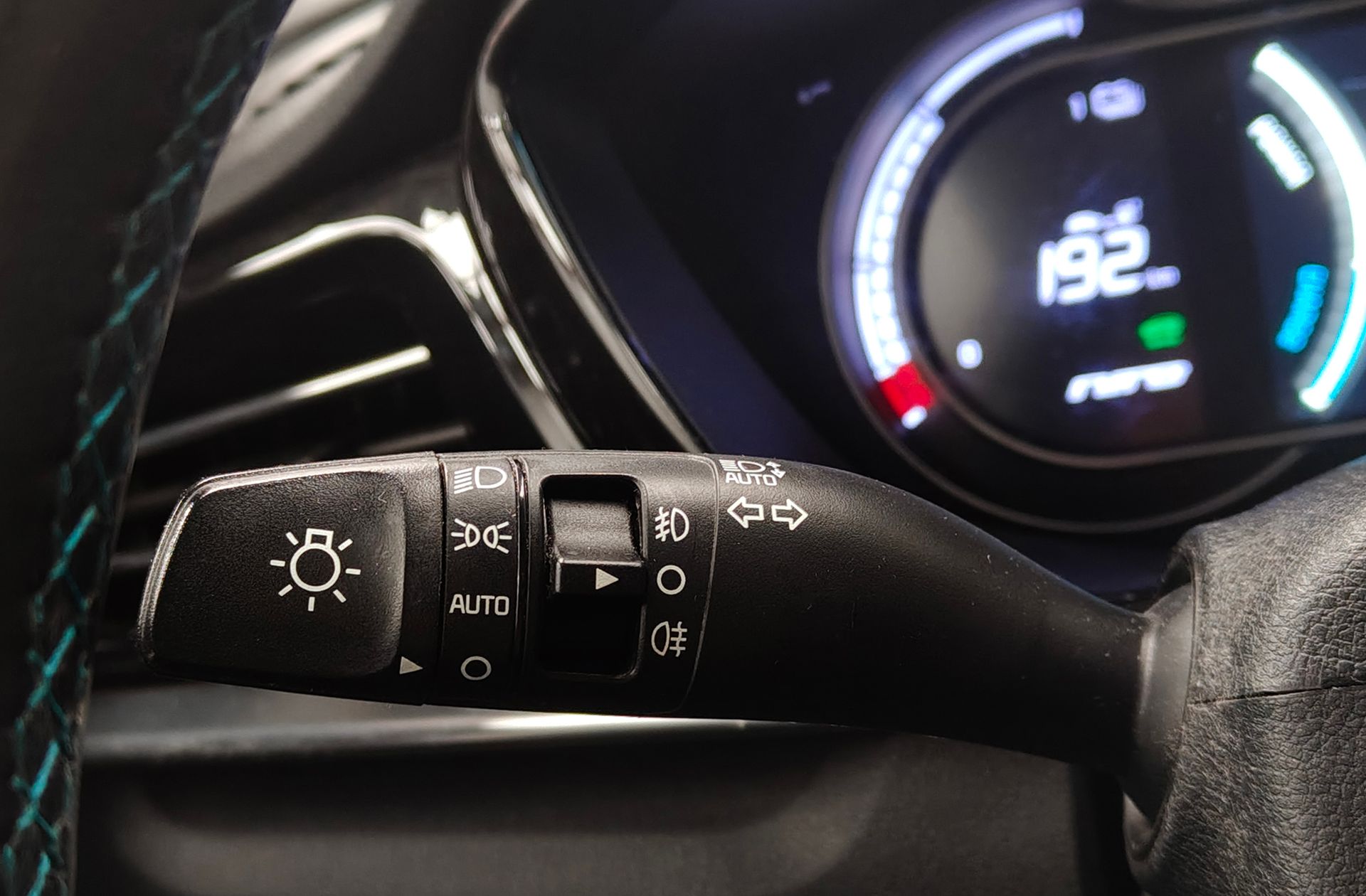 Kia Niro Emotion (Long Range) - foto 32