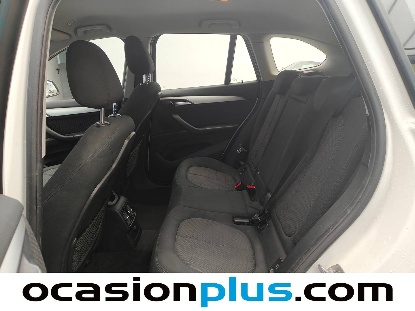 Foto asientos traseros BMW X1 BMW X1 sDrive18d Business (150 CV)