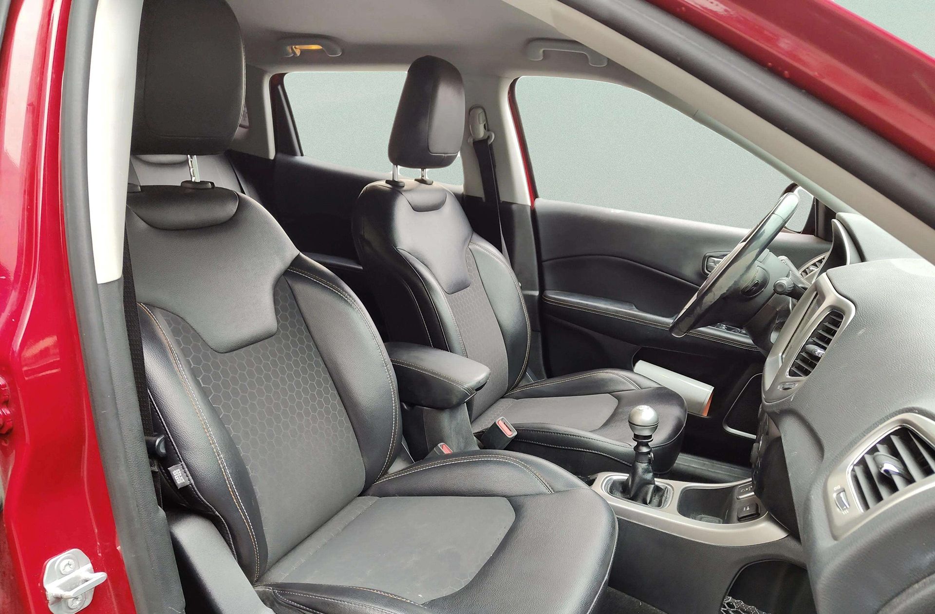 Jeep Compass 1.6 MultiJet Longitude 4x2 - foto 20