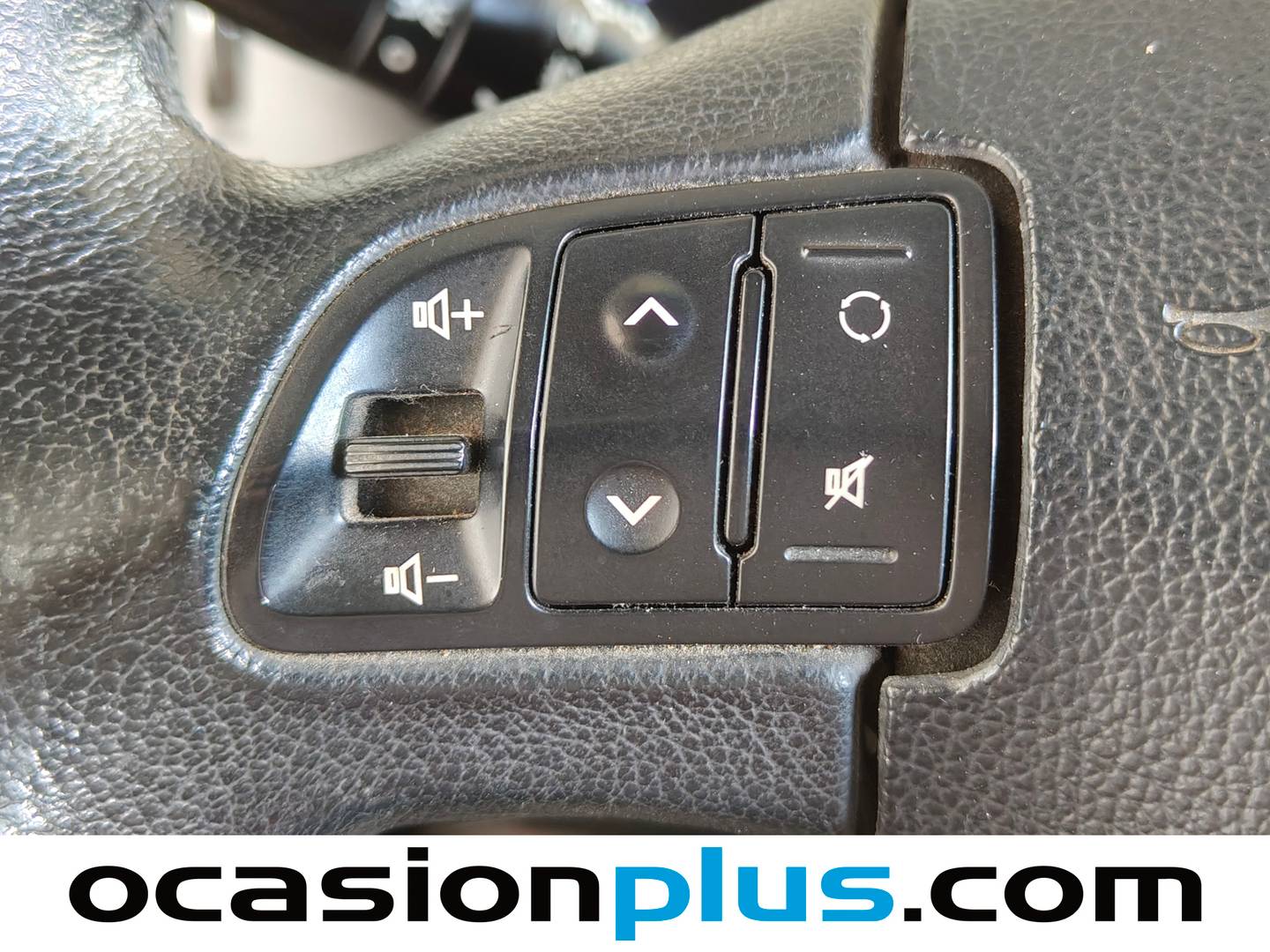 Equipamiento del KIA Sportage KIA Sportage 1.7 CRDI VGT Drive 4x2 (115 CV)