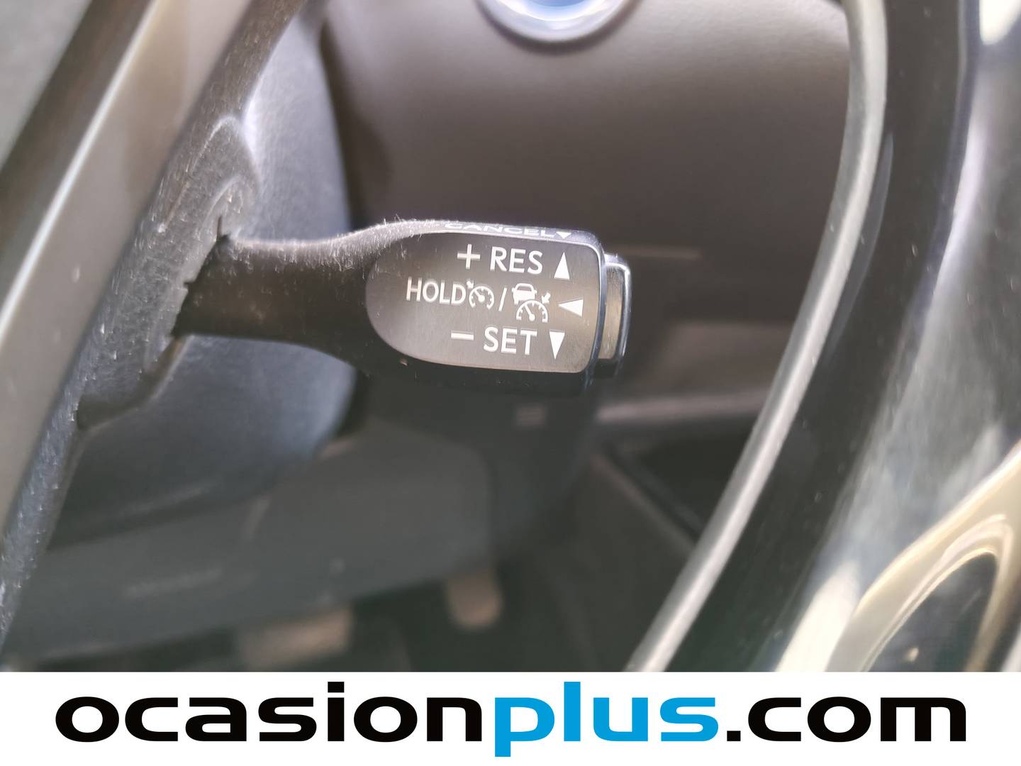 Acabados Toyota C-HR Toyota C-HR 1.8 125H Advance (122 CV)