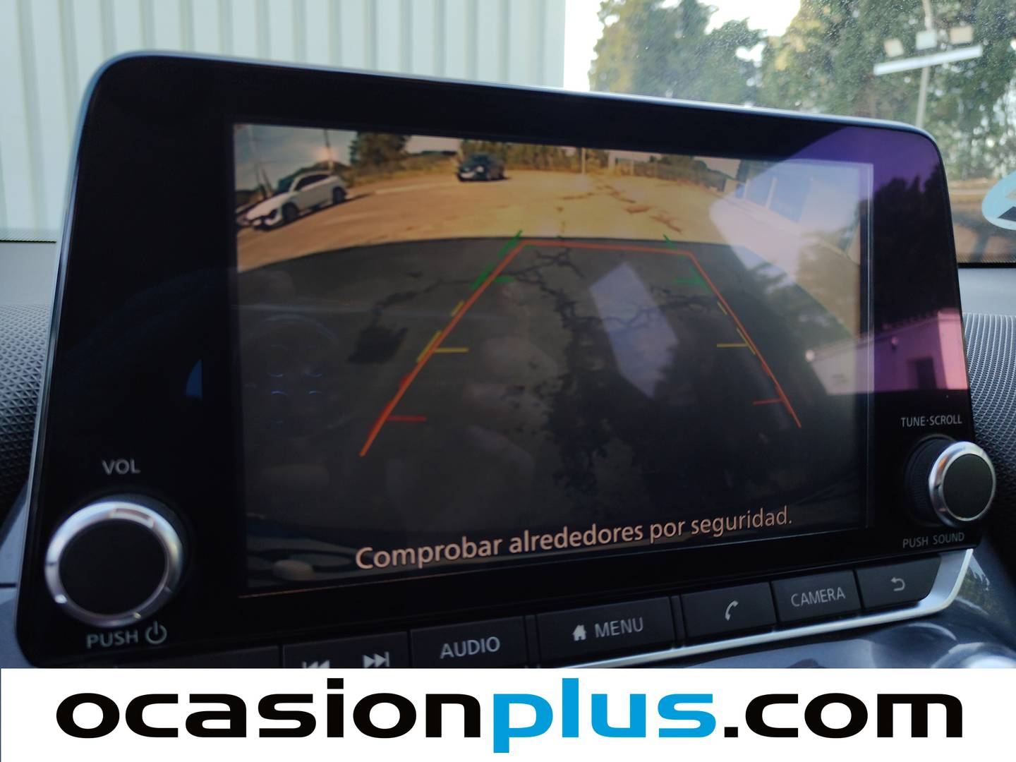 Extras y acabados del Nissan JUKE Nissan Juke DIG-T Acenta (114 CV)