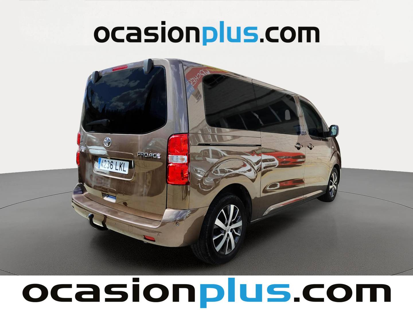 Foto trasera Toyota Proace Verso Toyota Proace Verso 2.0D Family Advance L1 (150 CV) 8 Plazas derecha