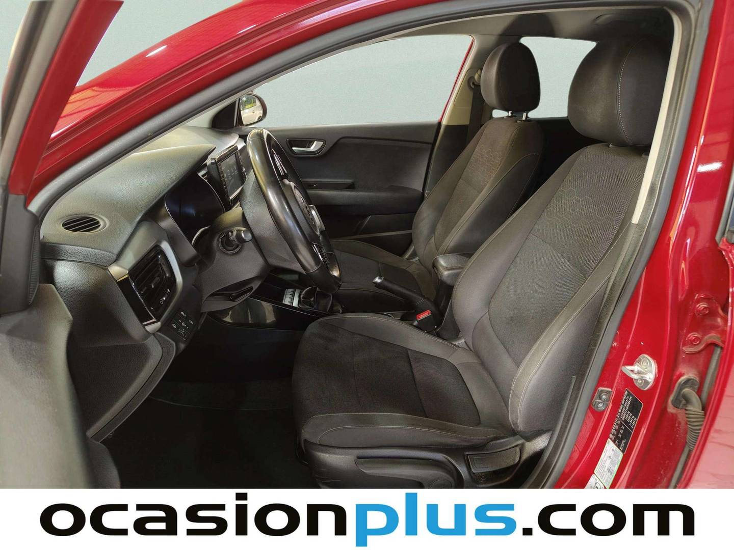 Foto asientos delanteros KIA Rio KIA Rio 1.0 T-GDi Drive (100 CV)