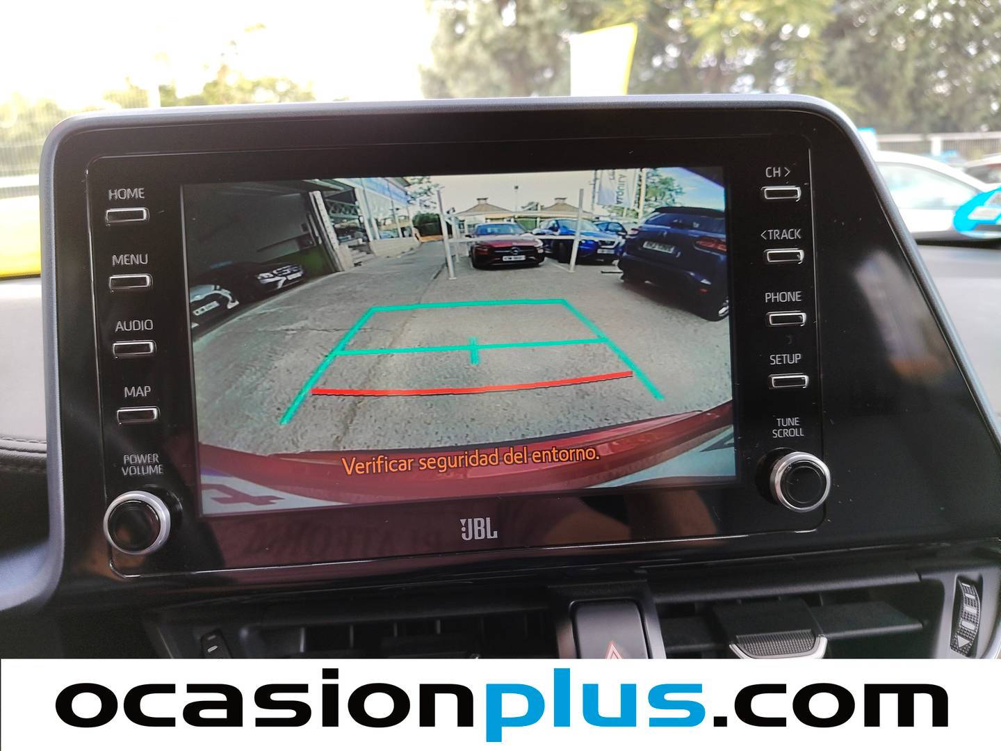 Equipamiento del Toyota C-HR Toyota C-HR 180H Advance Luxury (184 CV)
