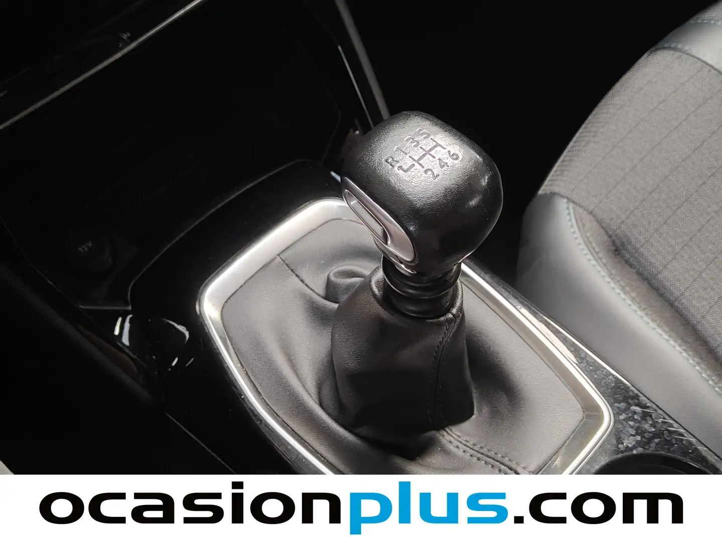 Foto Peugeot 2008 Peugeot 2008 PureTech 100 S&S Allure (100 CV)