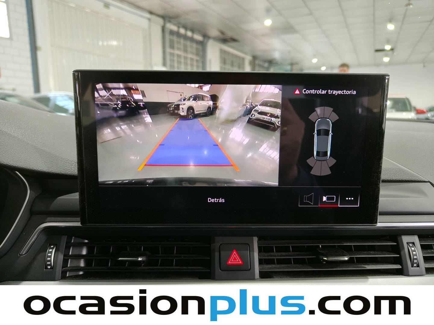 Extras del Audi A4 Audi A4 S line 30 TDI (136 CV) S tronic