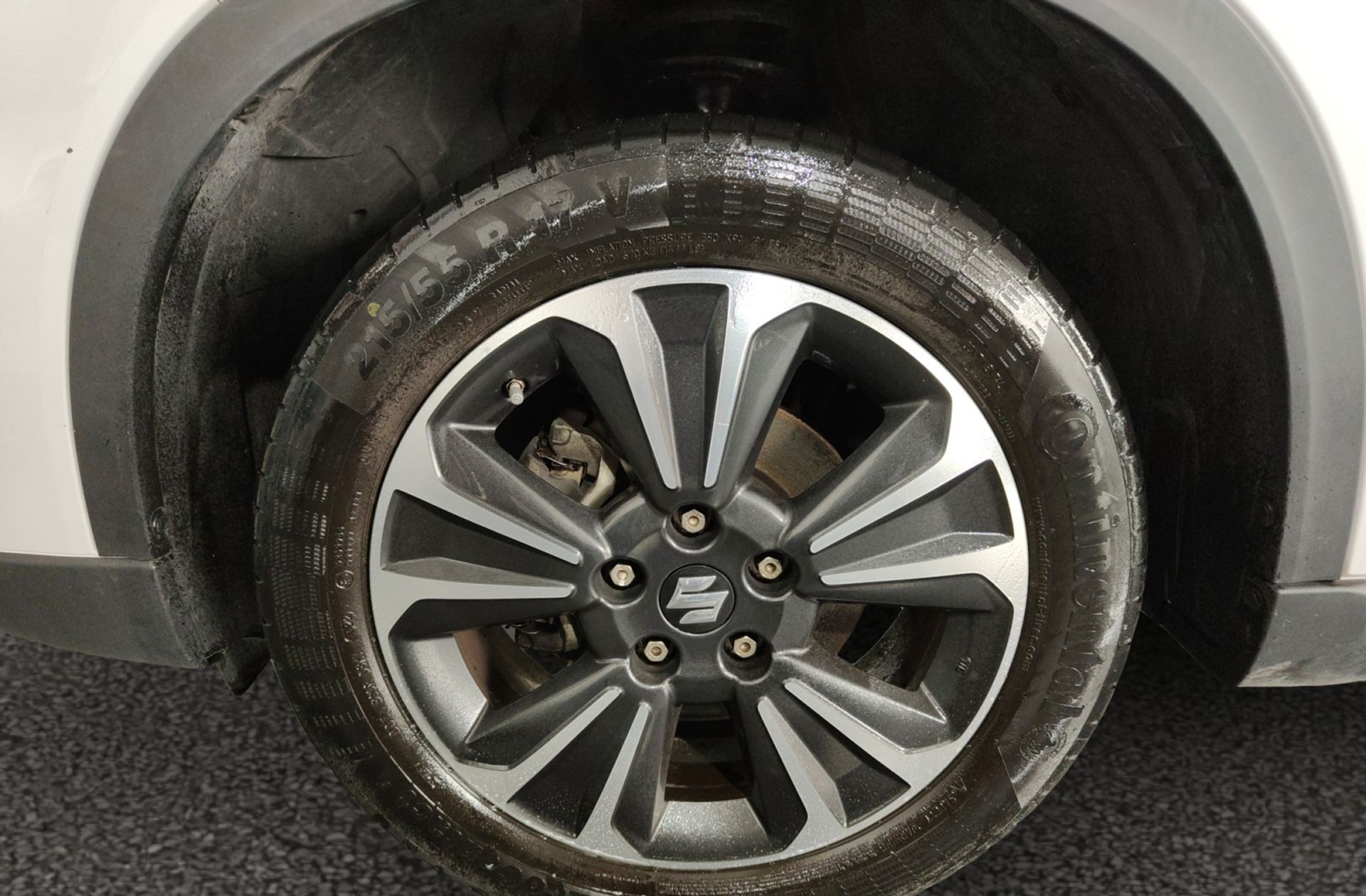 Suzuki Vitara 1.5 Hybrid GLX Strong 4WD - foto 37