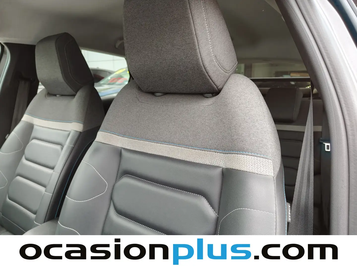 Foto Citroën C4 Citroen C4 PureTech 130 S&S Shine (130 CV)