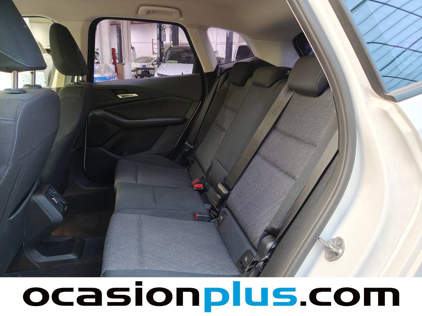 Foto asientos traseros BMW Serie 2 Active Tourer BMW Serie 2 218d Active Tourer (150 CV)