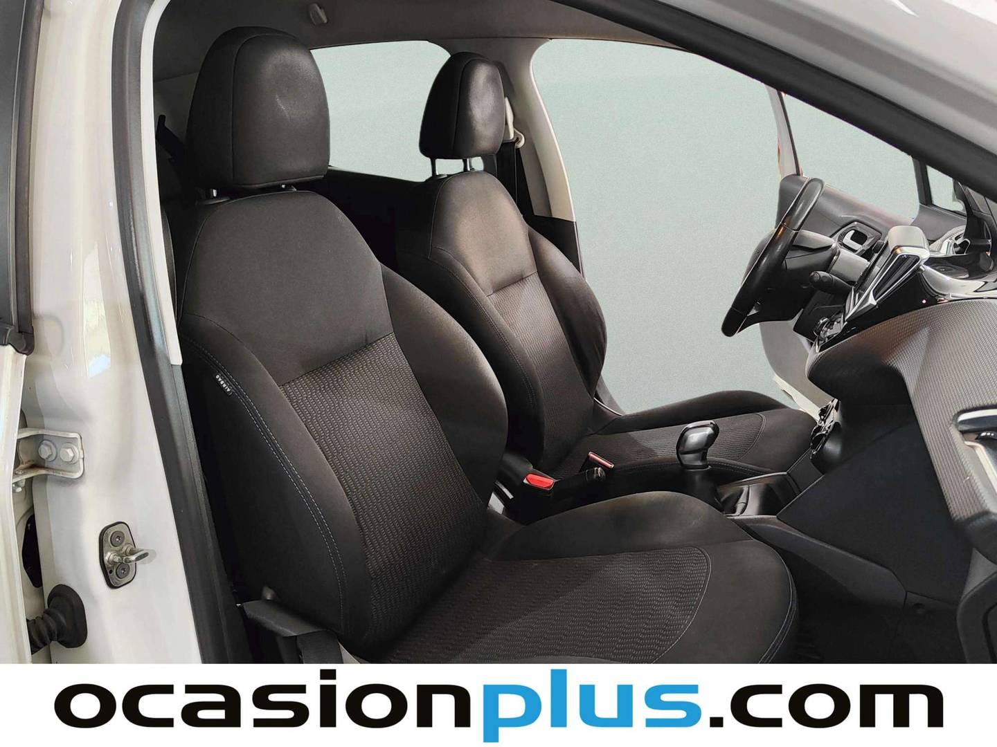 Peugeot 208 Peugeot 208 1.6 BlueHDi Style (100 CV) km 0