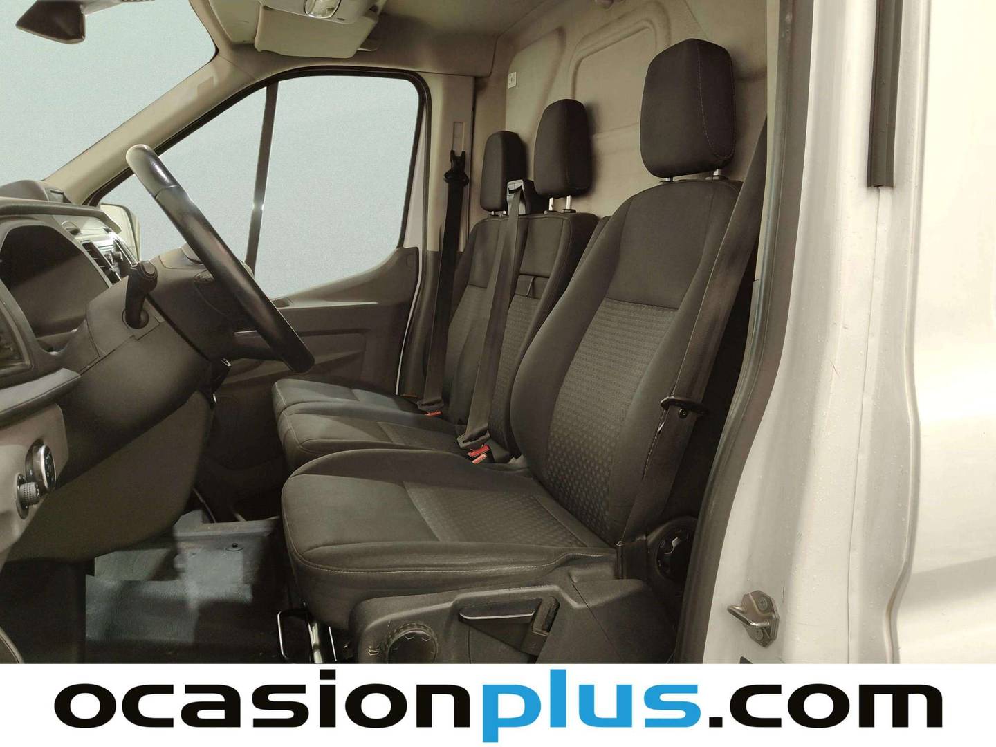 Foto asientos delanteros Ford Transit Ford Transit 350 L3H2 Trend (130 CV)