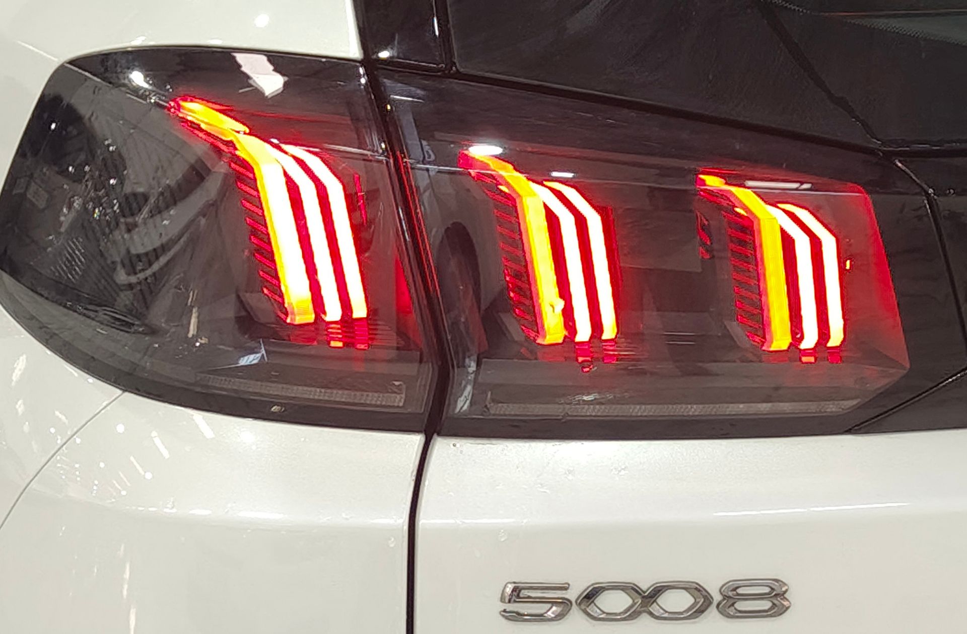 Peugeot 5008 BlueHDi 130 Allure Pack EAT8 7 plazas - foto 18