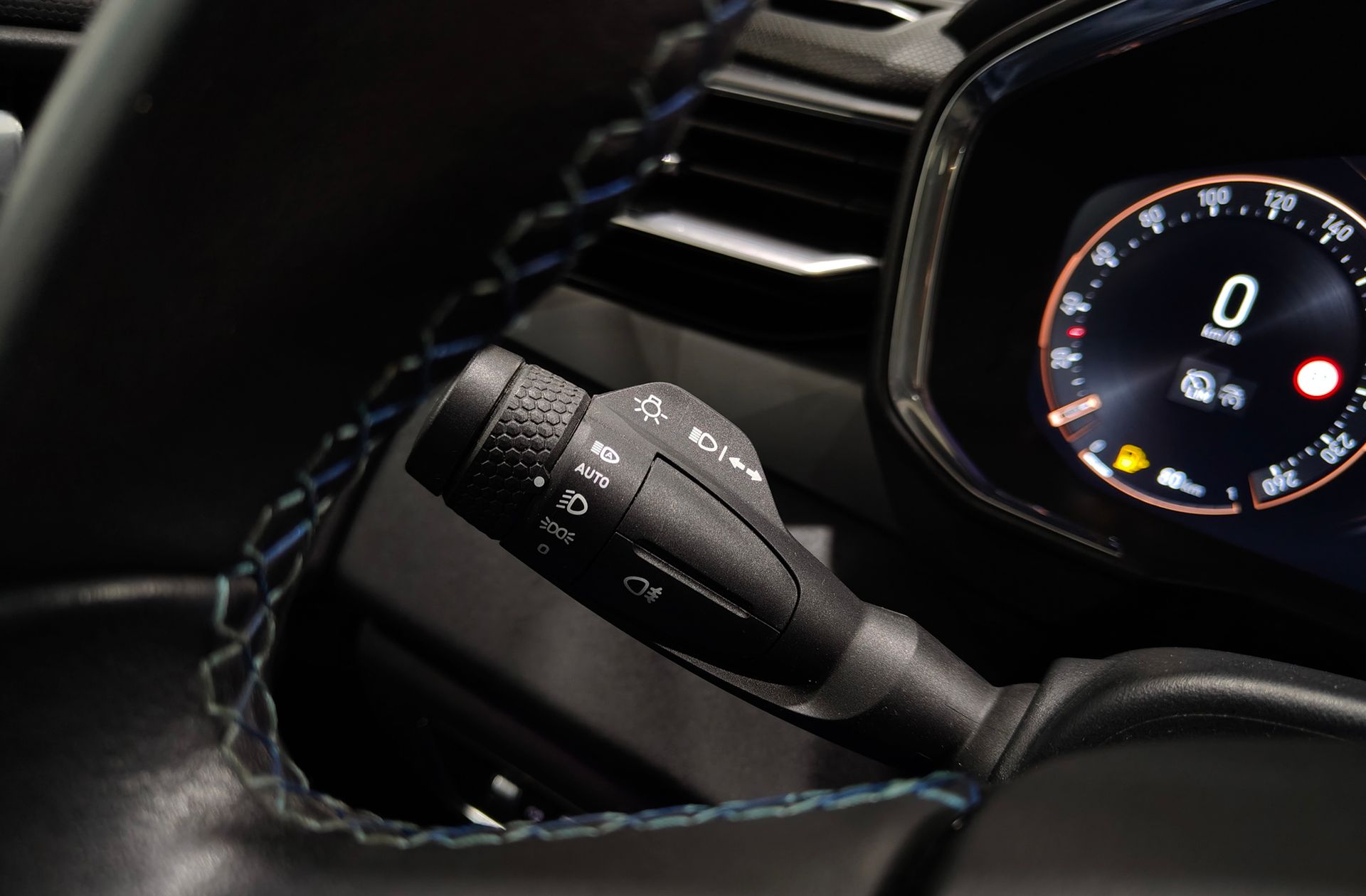 Lynk & Co 01 1.5 PHEV - foto 33
