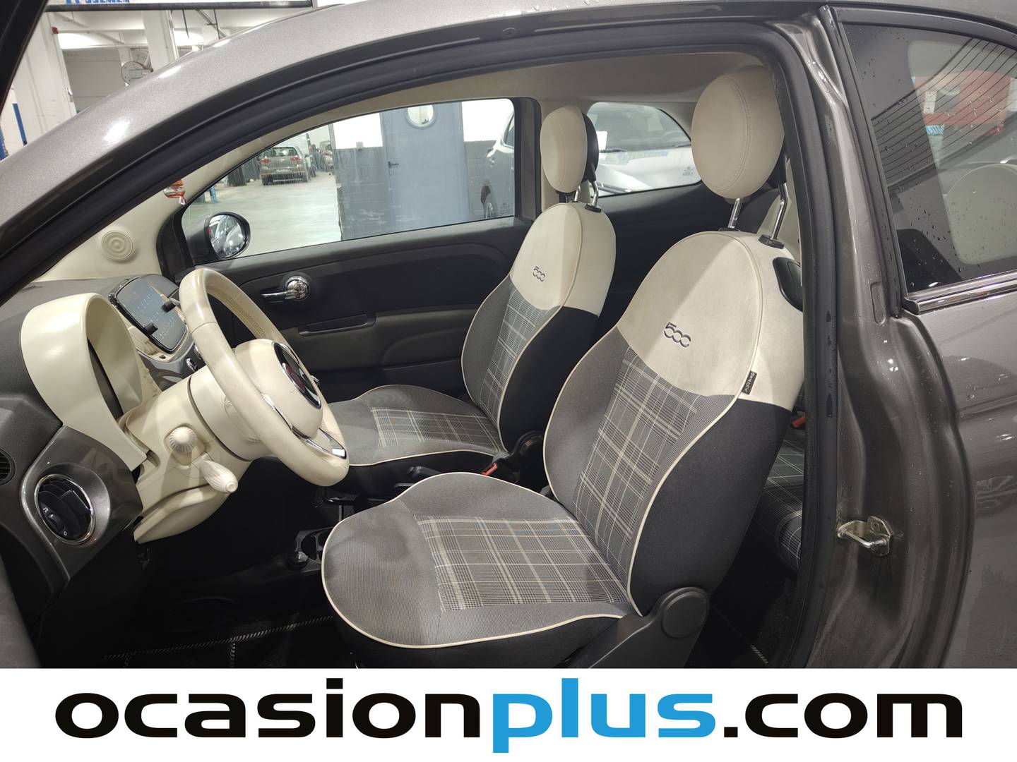 Foto Fiat 500 Fiat 500 1.2 8v Lounge (69 CV)