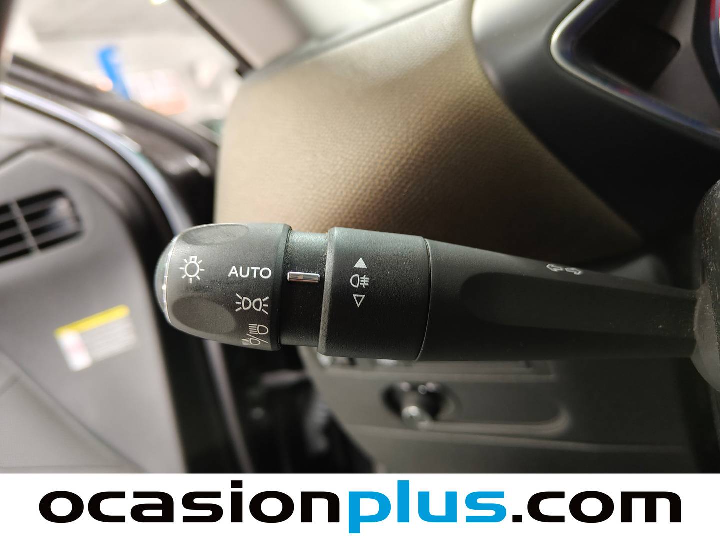 Acabados DS DS 3 Crossback DS DS3 Crossback BlueHDi 100 So Chic (100 CV)