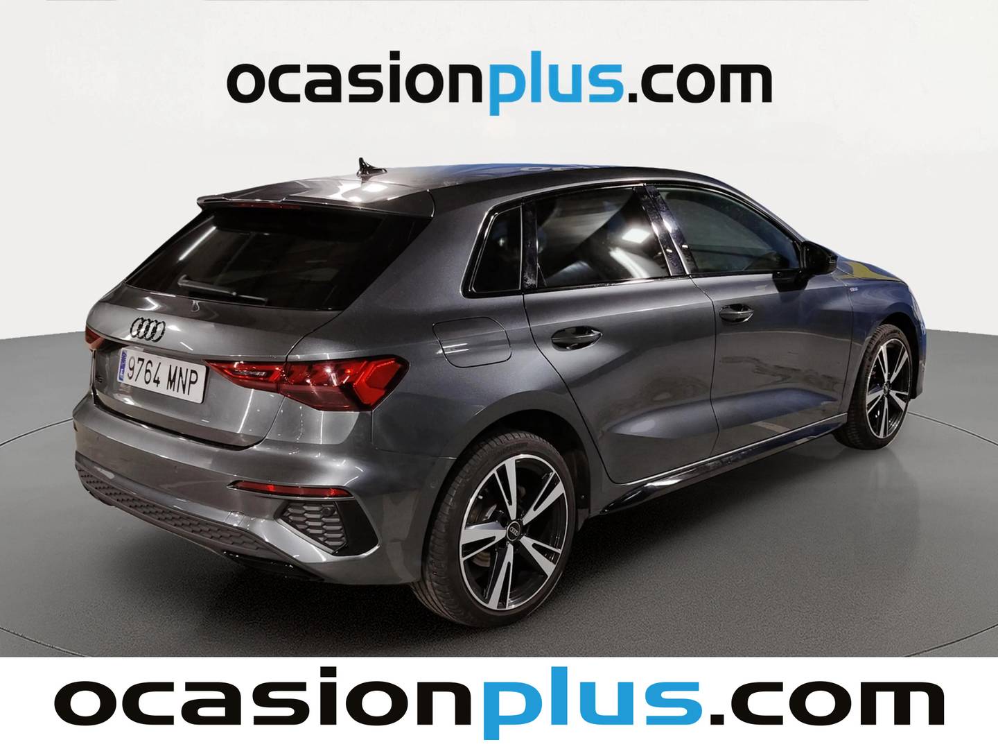 Foto trasera Audi A3 Audi A3 Sportback Black line 30 TDI (116 CV) S tronic Pack S Line derecha