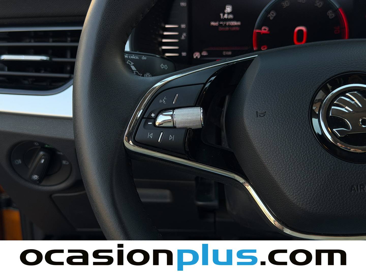 Skoda Kamiq Skoda Kamiq 1.0 TSI Ambition (110 CV) seminuevo