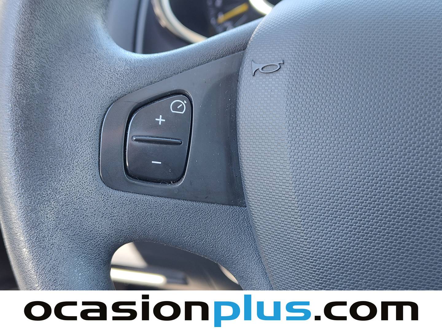 Extras del Renault Clio Renault Clio Expression 1.2 16v (75 CV)