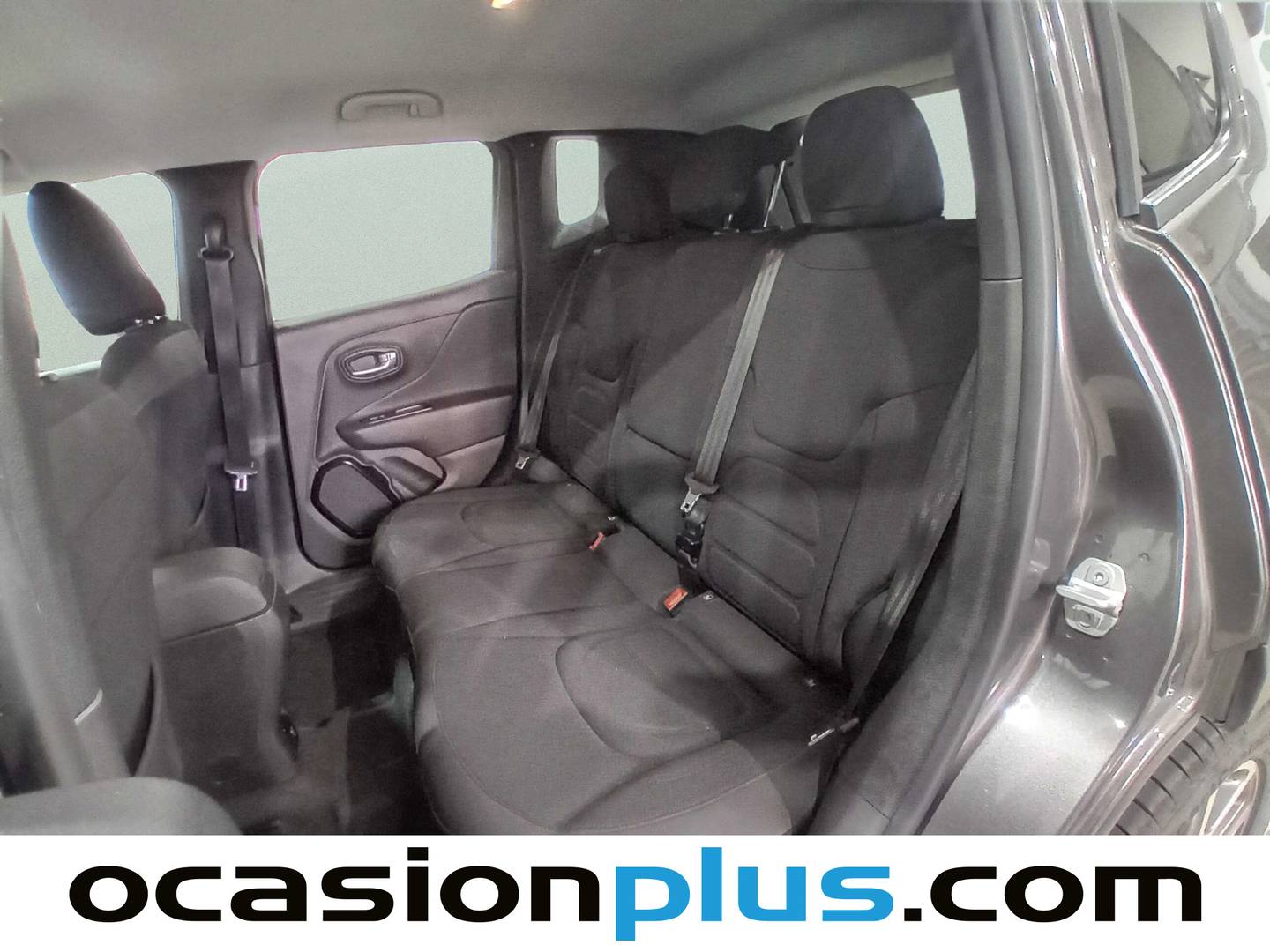 Foto asientos traseros Jeep Renegade Jeep Renegade 1.6 Multijet Night Eagle II 4x2 (120 CV)