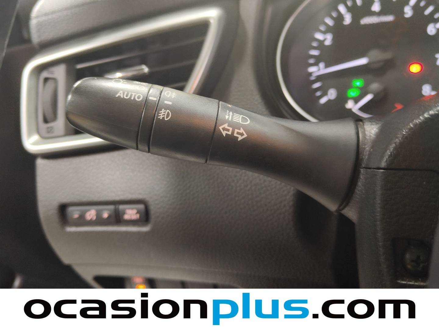 Nissan QASHQAI Nissan Qashqai DIG-T 115 N-Connecta (115 CV) seminuevo