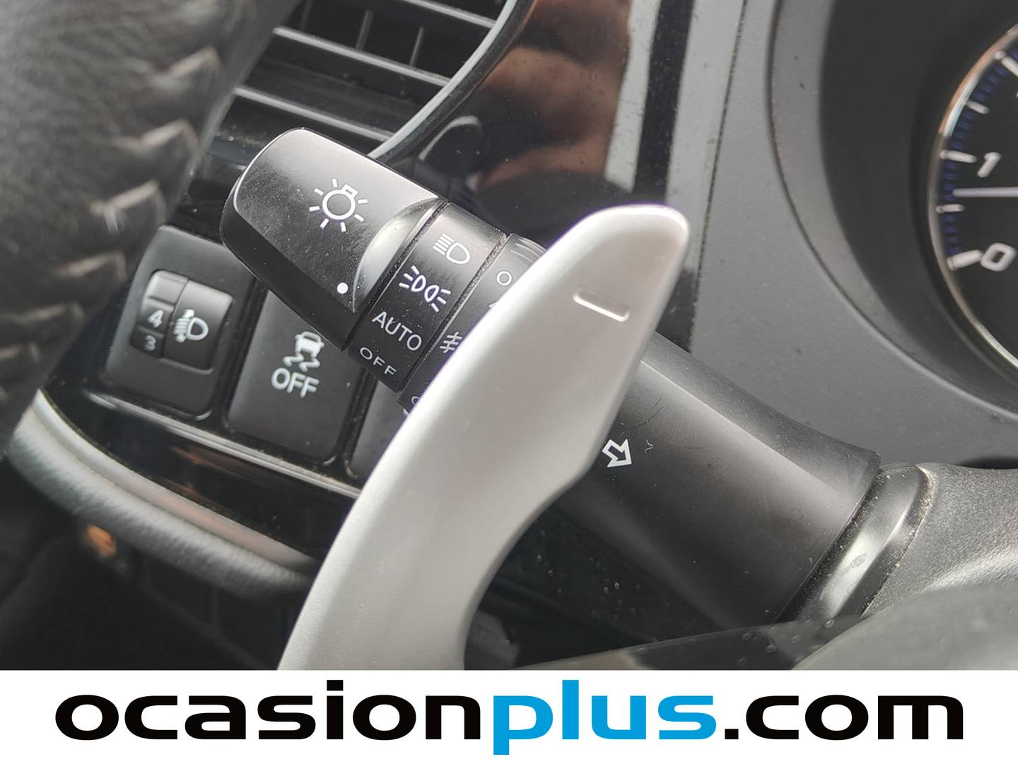 Foto Mitsubishi Outlander Mitsubishi Outlander 200 MPI Motion 2WD CVT (150 CV) 7 Plazas