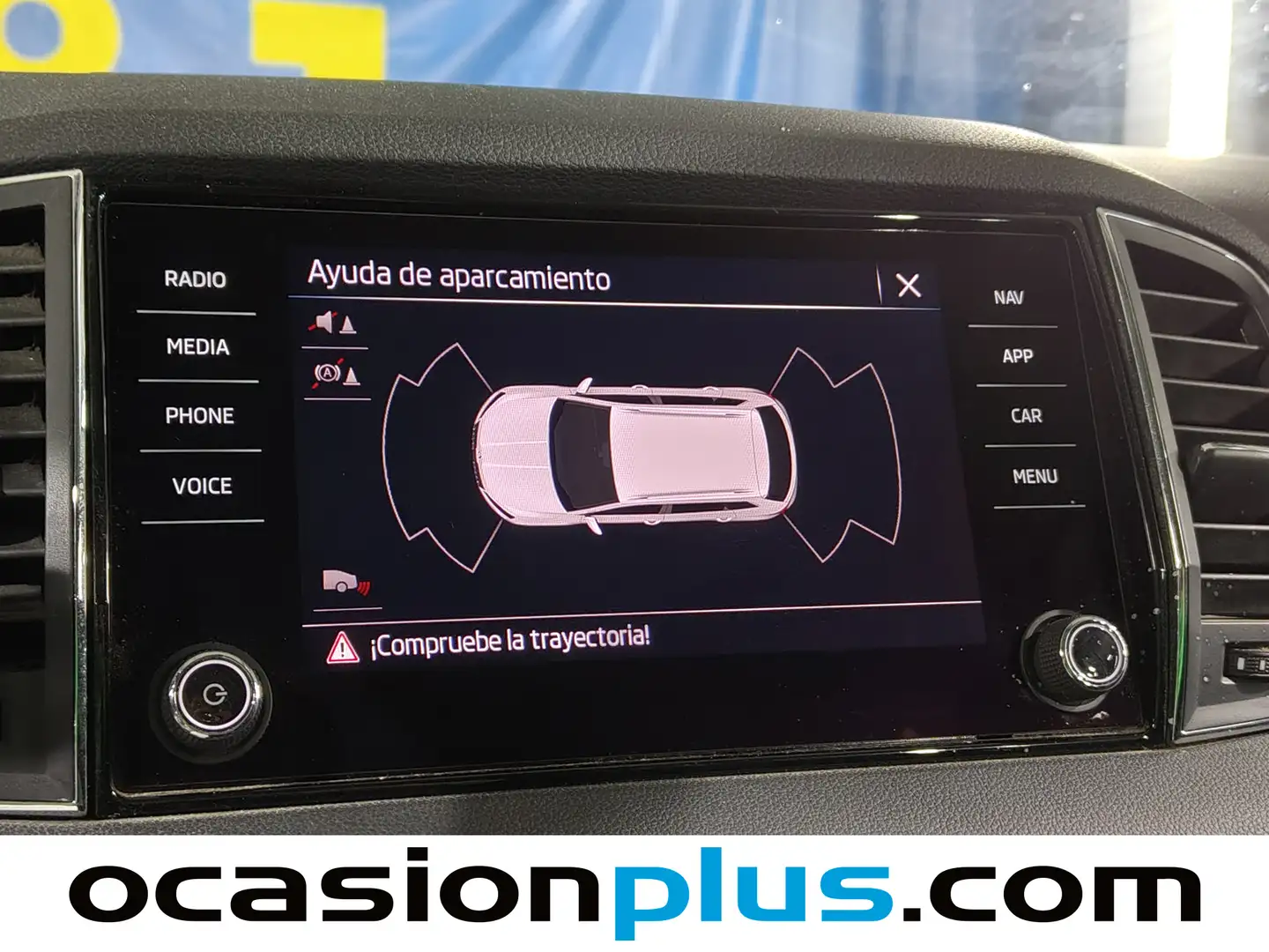 Foto Skoda Karoq Skoda Karoq 2.0 TDI Ambition 4X4 DSG (150 CV)