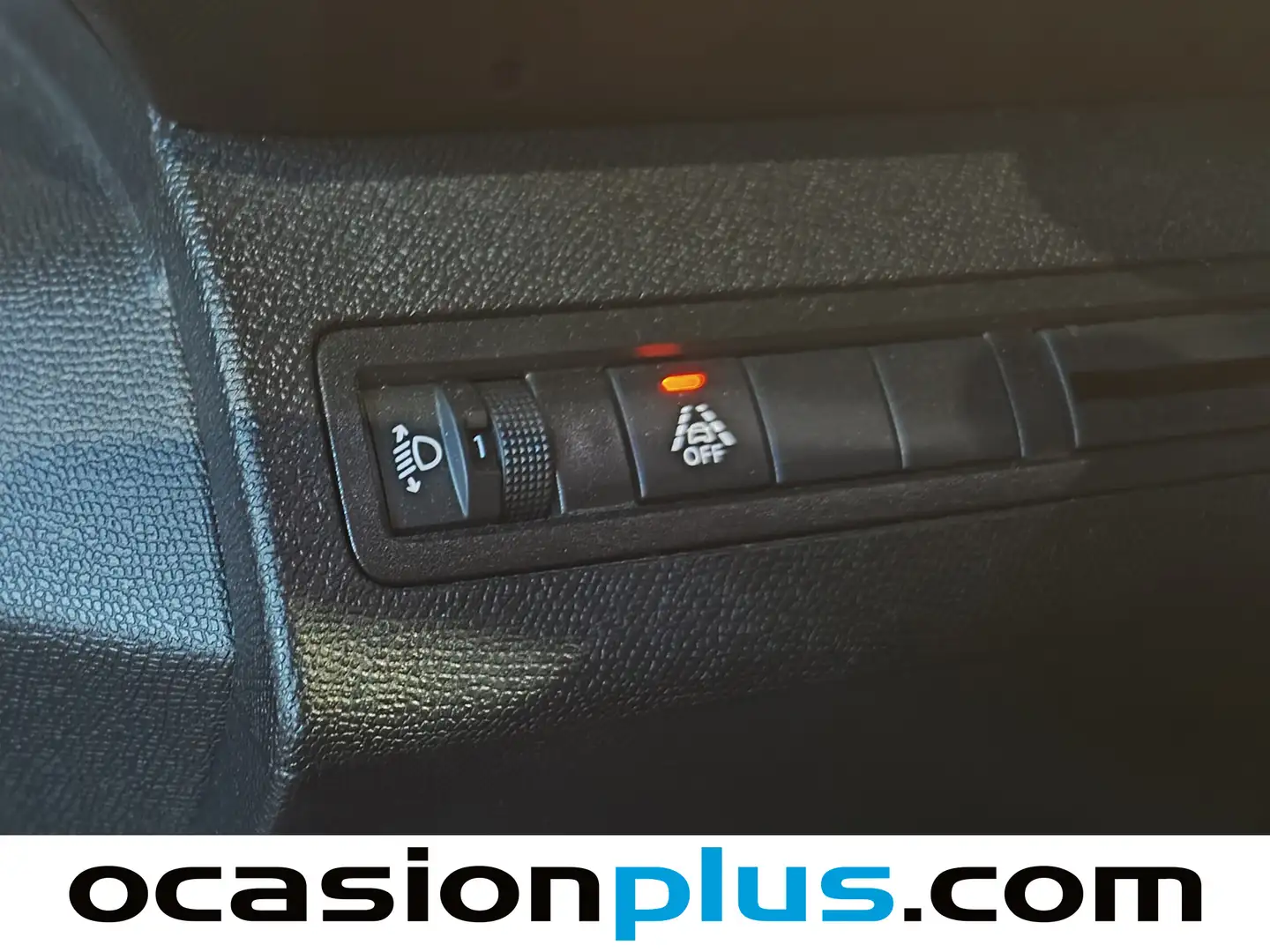 Foto Peugeot 3008 Peugeot 3008 PureTech 130 S&S Allure Pack EAT8  (130 CV)