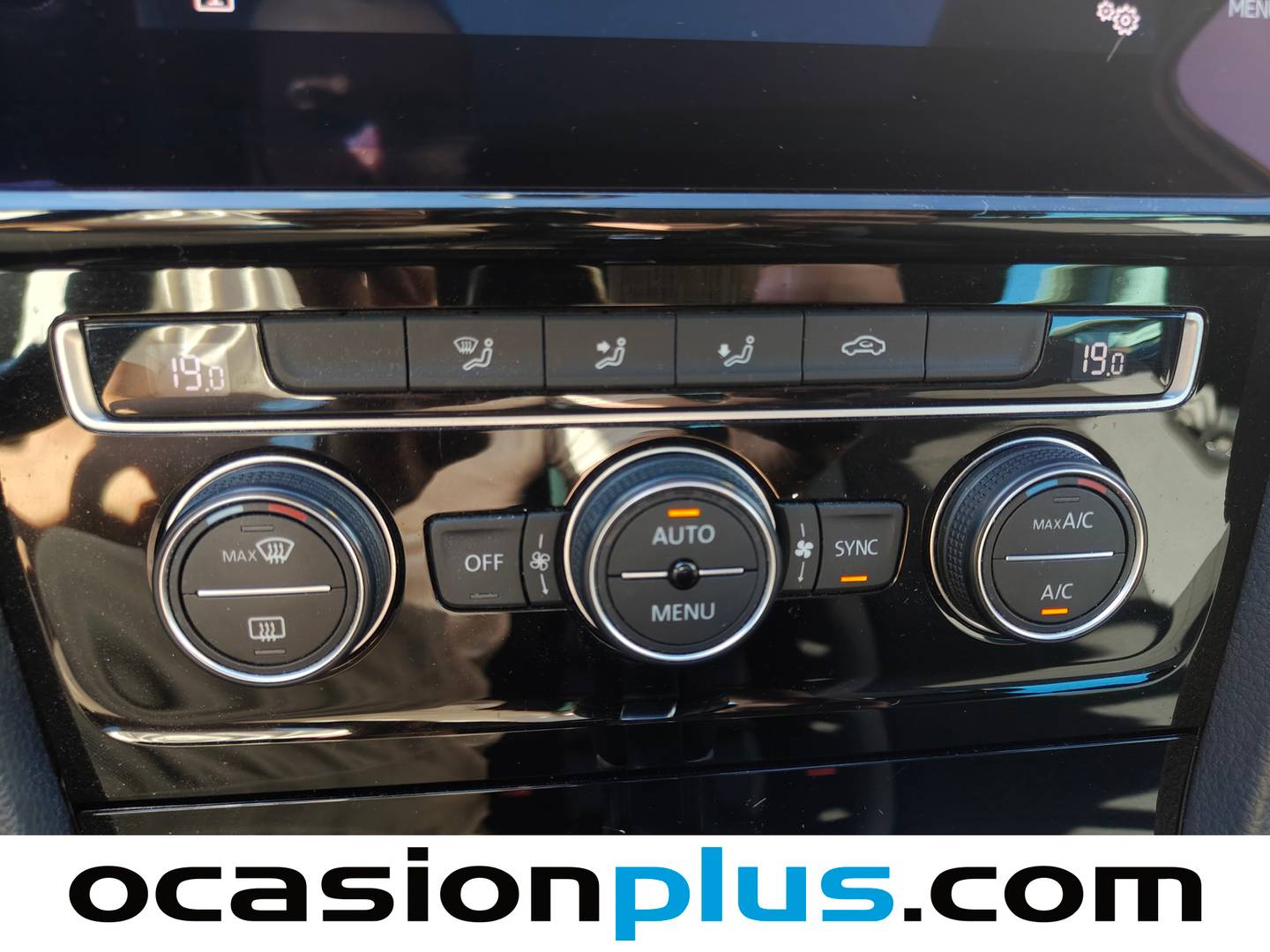 Volkswagen Golf Volkswagen Golf Sport 1.5 TSI Evo (150 CV) DSG Pack R-Line gasolina