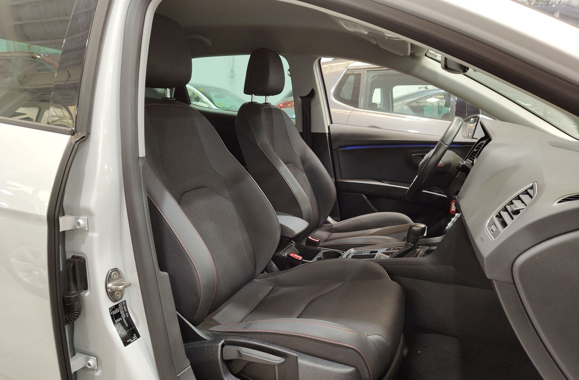 SEAT León 1.5 TSI FR DSG - foto 19