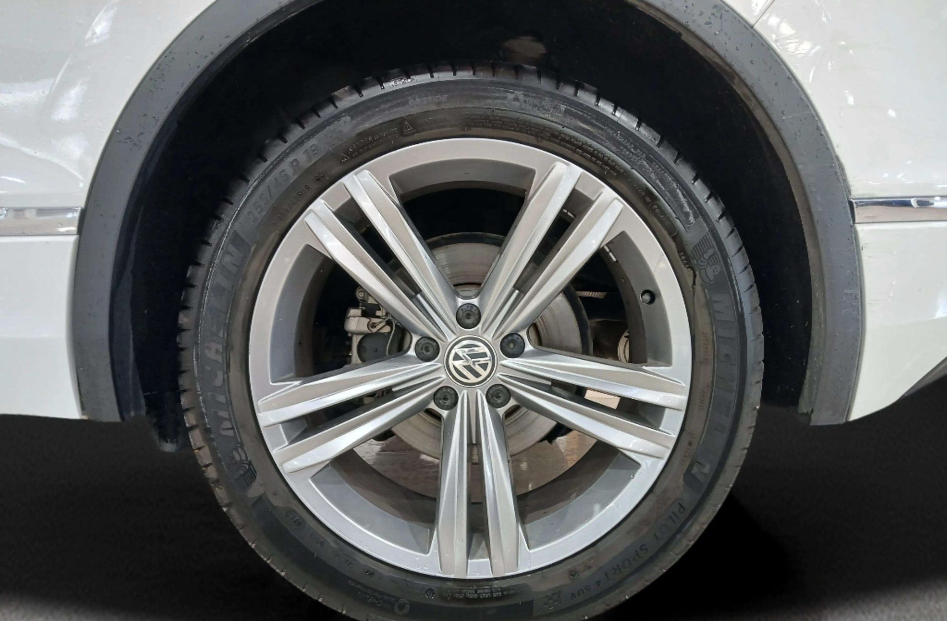 Volkswagen Tiguan Advance 1.5 TSI DSG Pack R-Line - foto 39