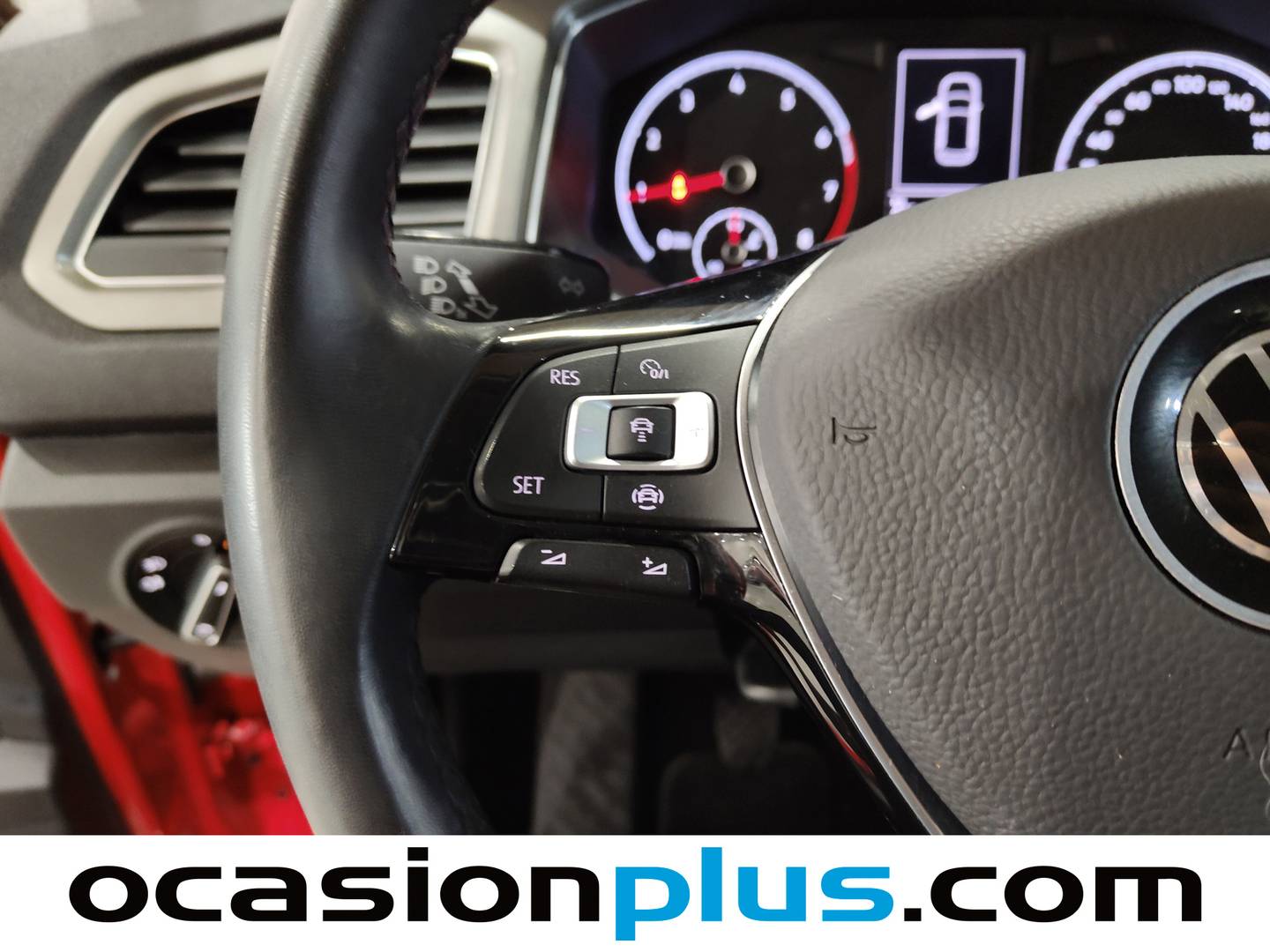 Foto Volkswagen T-Roc Volkswagen T-Roc Advance R-Line 1.0 TSI (110 CV)